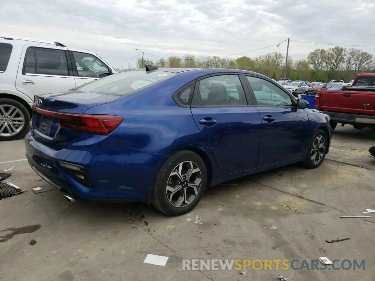 3 Photograph of a damaged car 3KPF24AD2KE034285 KIA FORTE 2019