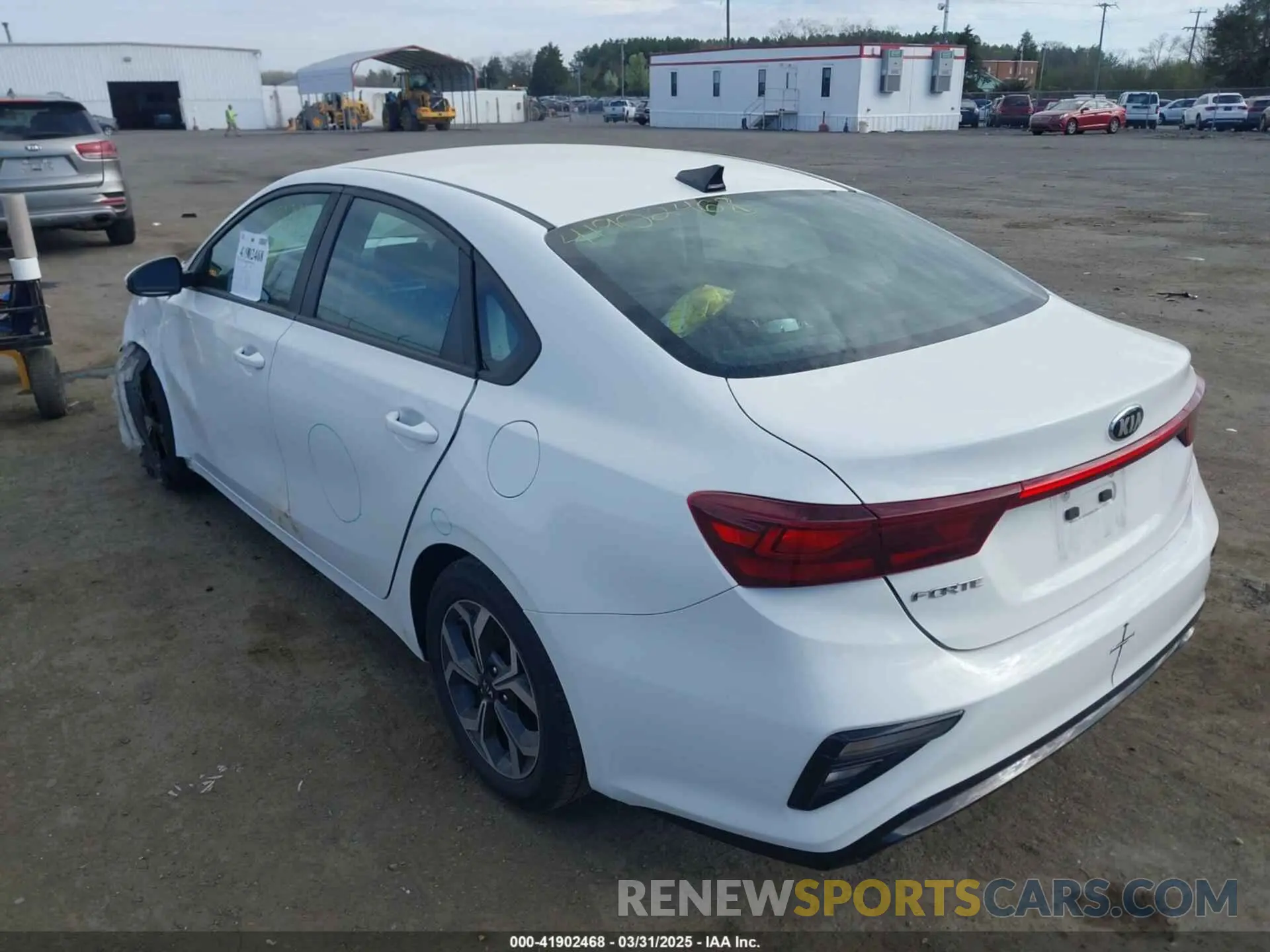 3 Photograph of a damaged car 3KPF24AD2KE042693 KIA FORTE 2019