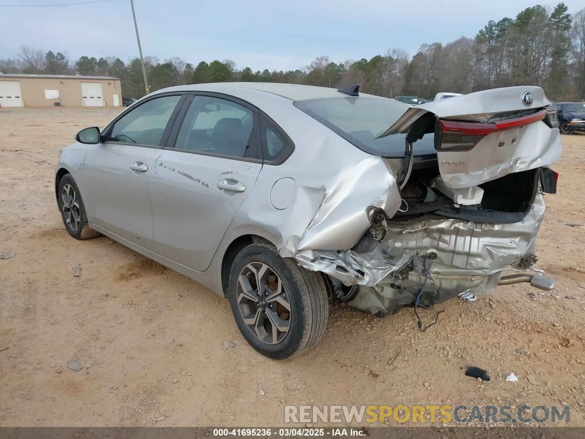3 Photograph of a damaged car 3KPF24AD2KE052897 KIA FORTE 2019