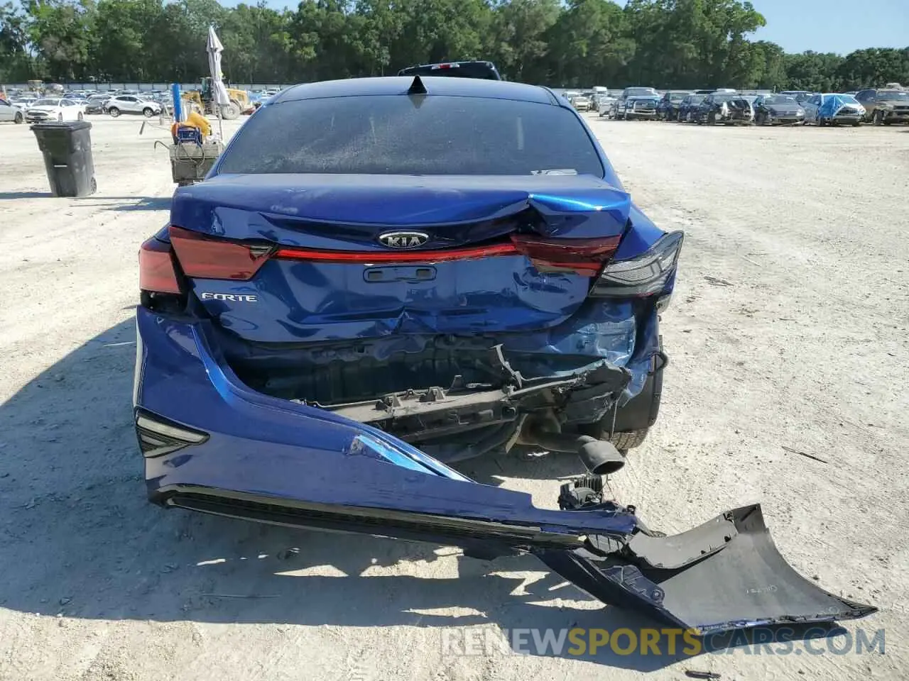 6 Photograph of a damaged car 3KPF24AD2KE065696 KIA FORTE 2019