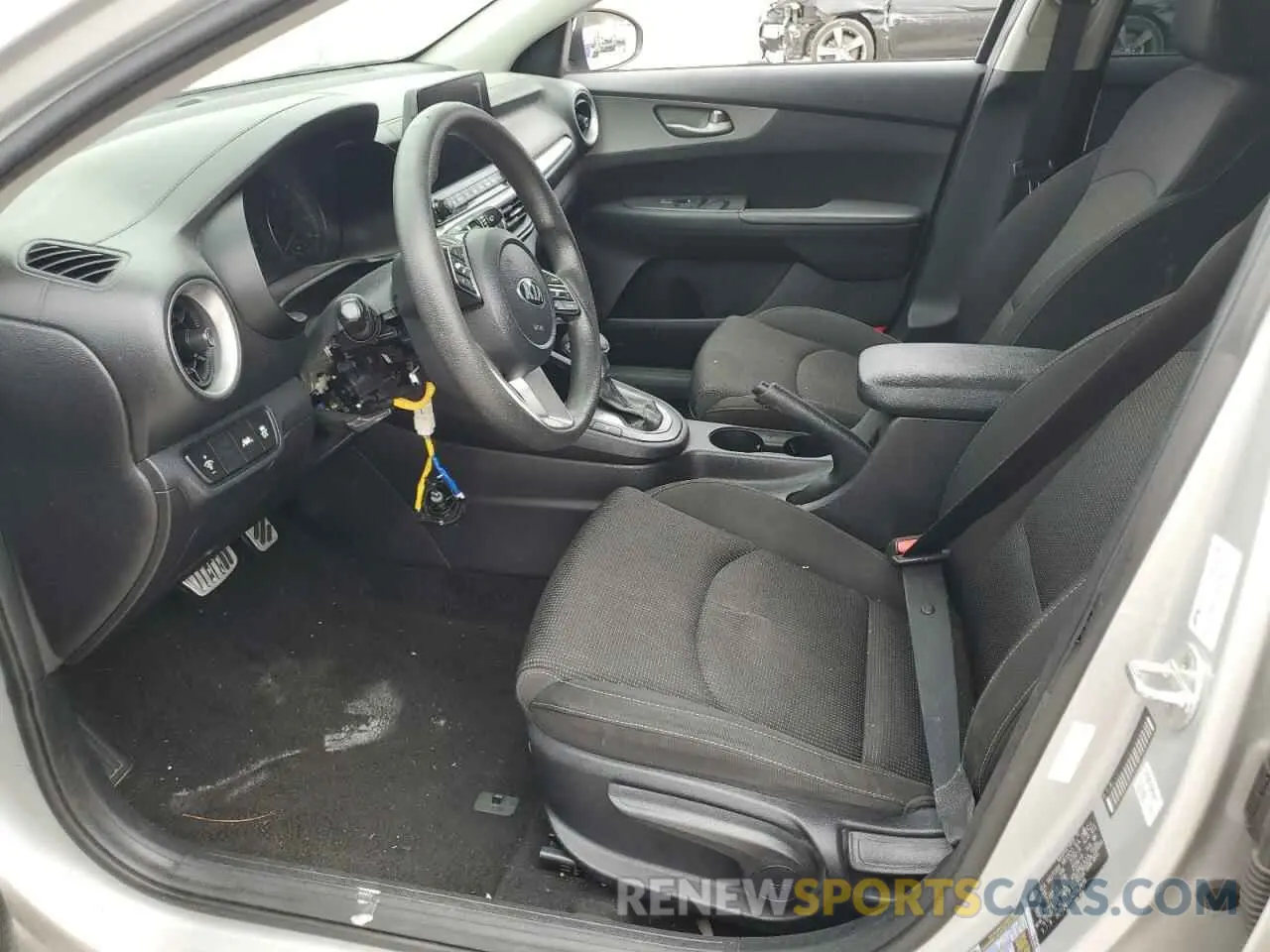 7 Photograph of a damaged car 3KPF24AD2KE067478 KIA FORTE 2019