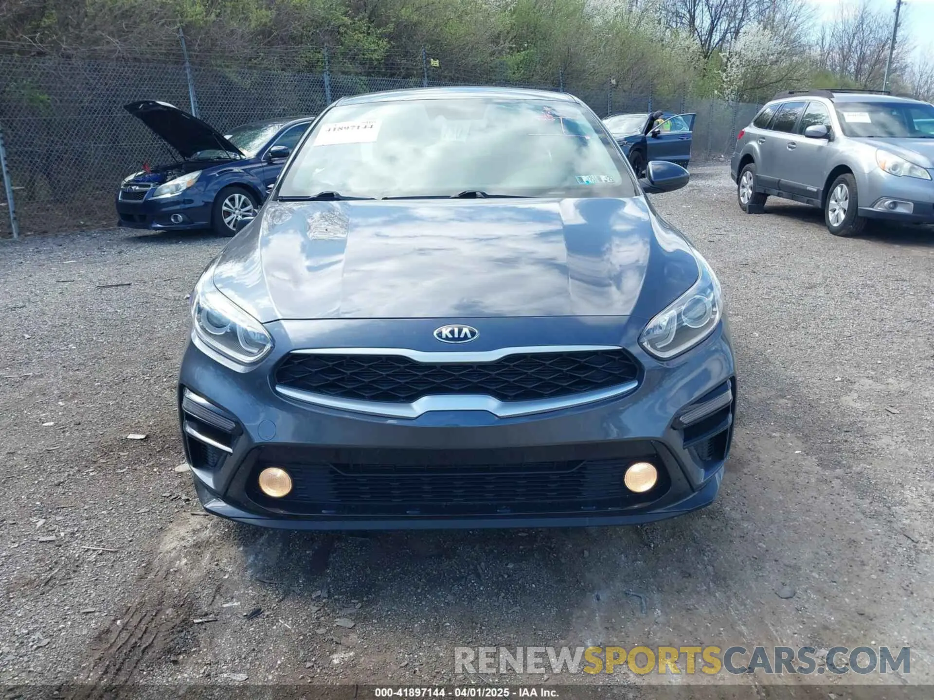 13 Photograph of a damaged car 3KPF24AD2KE098486 KIA FORTE 2019