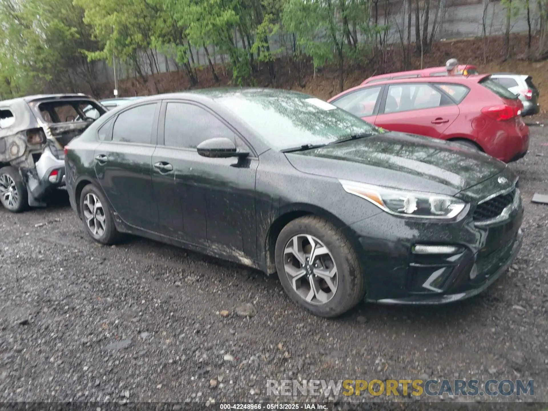 1 Photograph of a damaged car 3KPF24AD2KE098732 KIA FORTE 2019