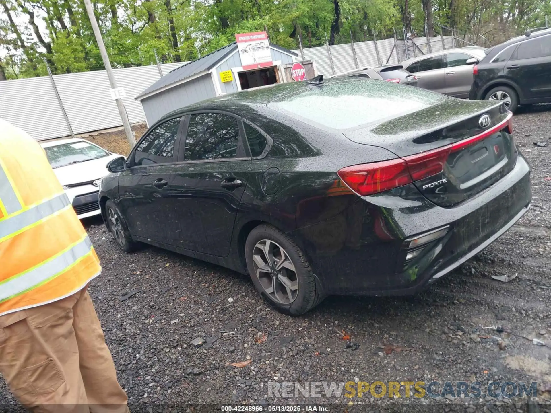 3 Photograph of a damaged car 3KPF24AD2KE098732 KIA FORTE 2019