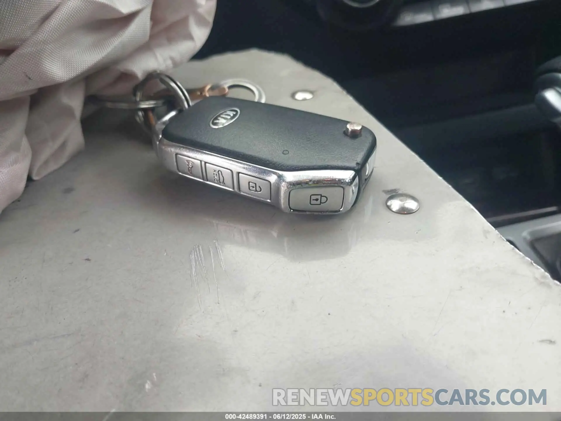11 Photograph of a damaged car 3KPF24AD2KE114900 KIA FORTE 2019