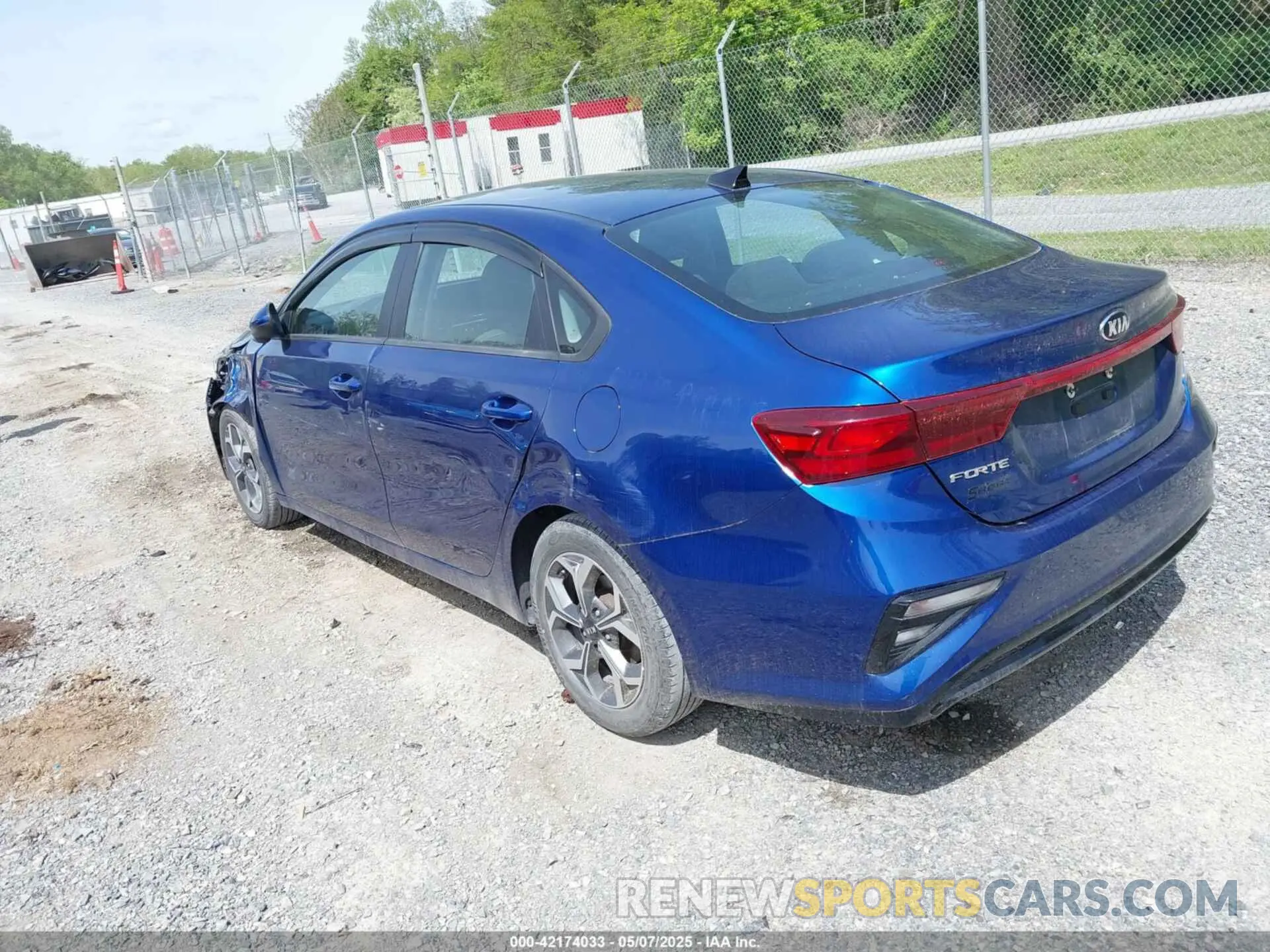 3 Photograph of a damaged car 3KPF24AD2KE115108 KIA FORTE 2019