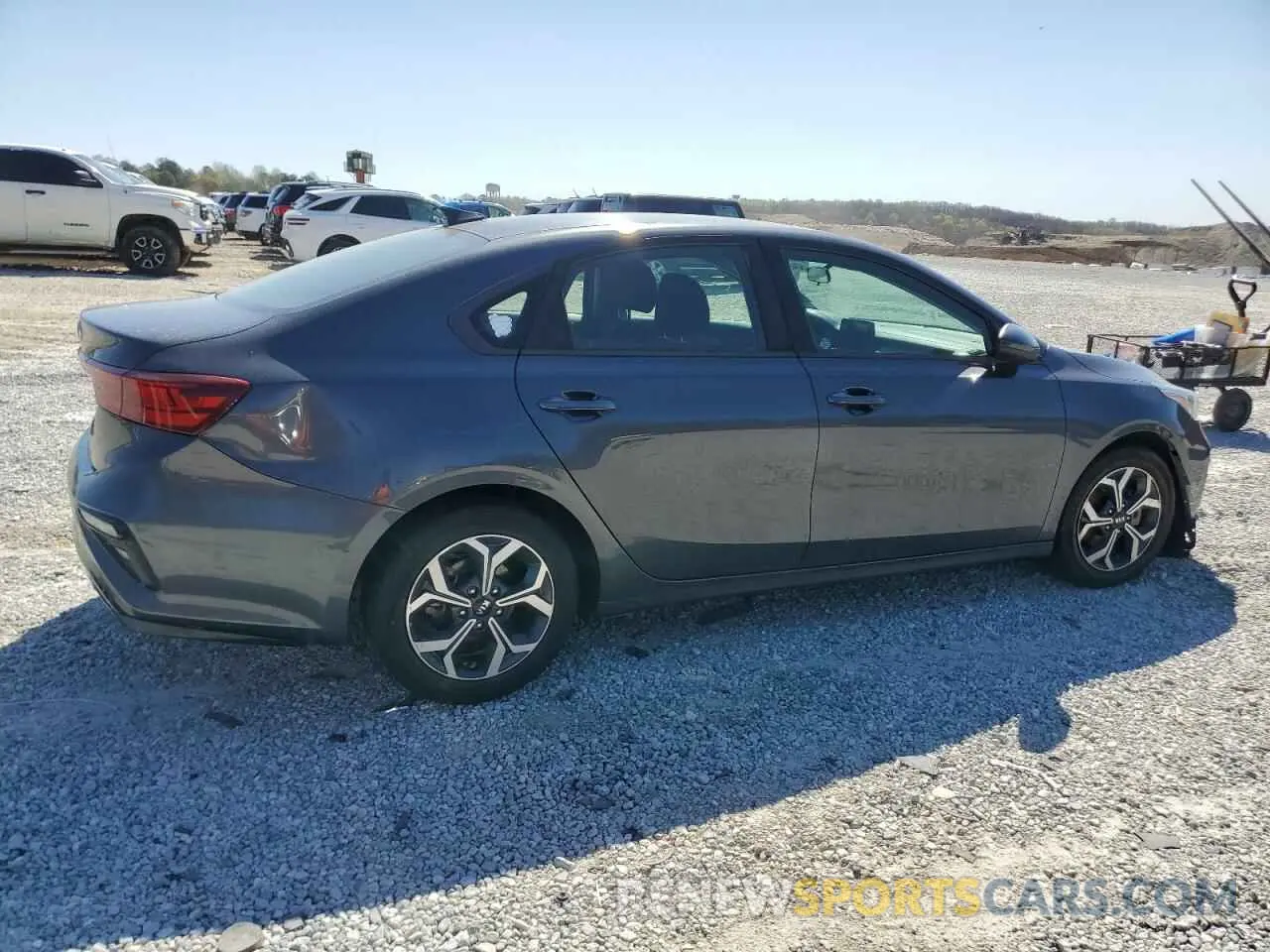 3 Photograph of a damaged car 3KPF24AD2KE116338 KIA FORTE 2019