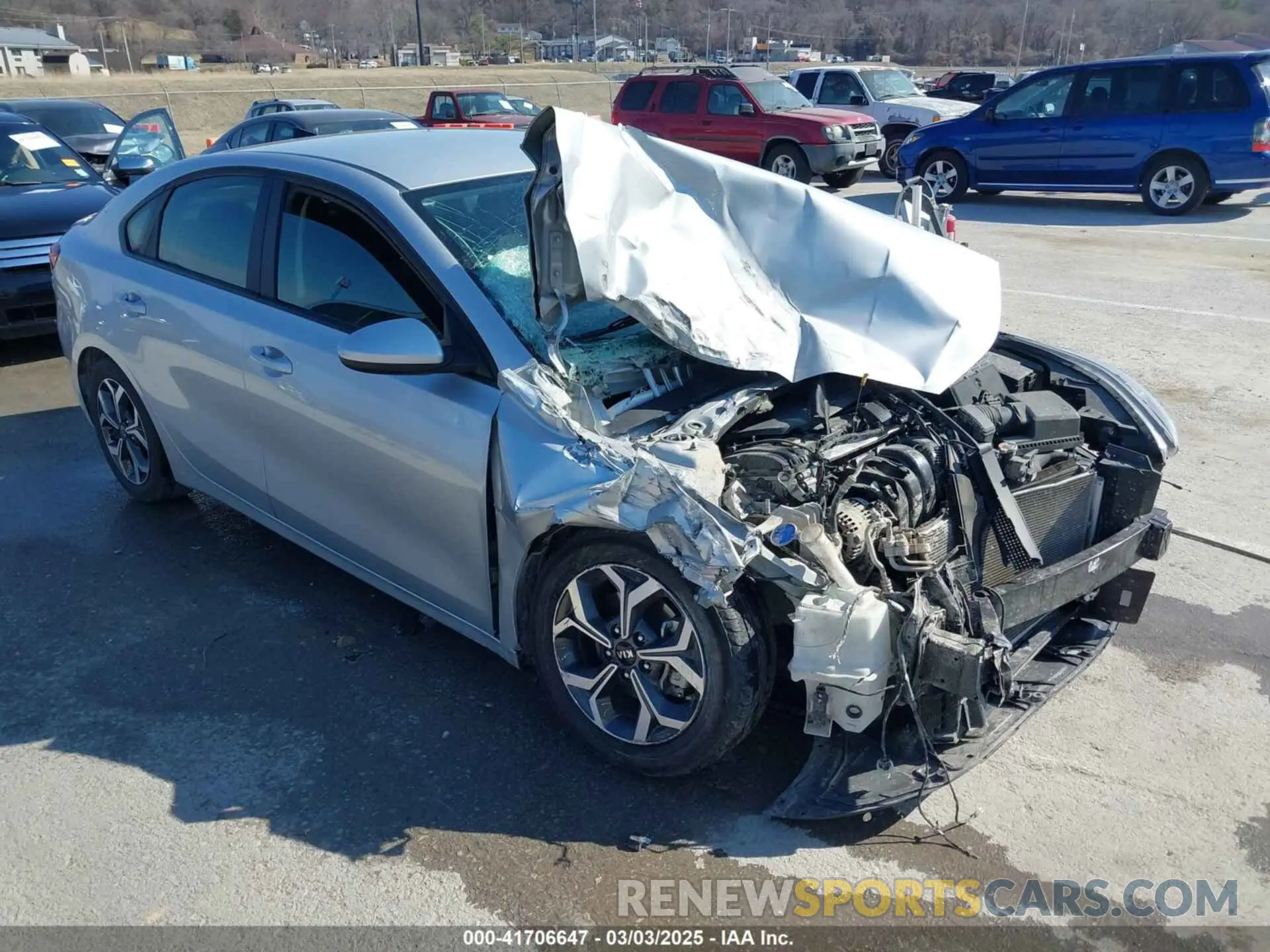 1 Photograph of a damaged car 3KPF24AD2KE120714 KIA FORTE 2019