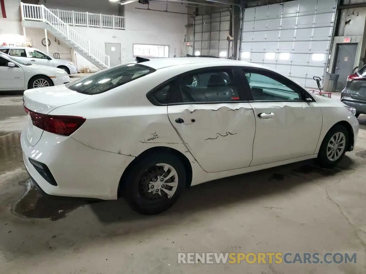 3 Photograph of a damaged car 3KPF24AD2KE138372 KIA FORTE 2019