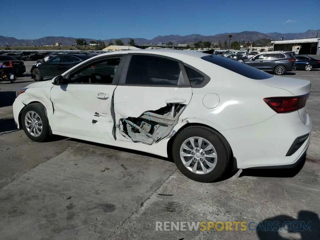 2 Photograph of a damaged car 3KPF24AD3KE011548 KIA FORTE 2019
