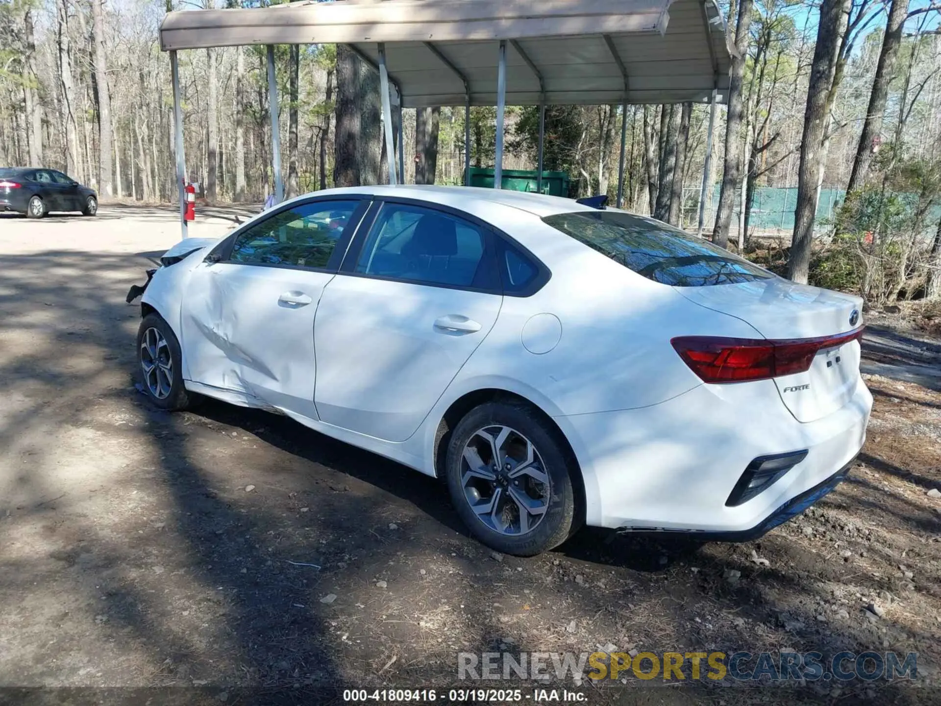3 Photograph of a damaged car 3KPF24AD3KE041519 KIA FORTE 2019
