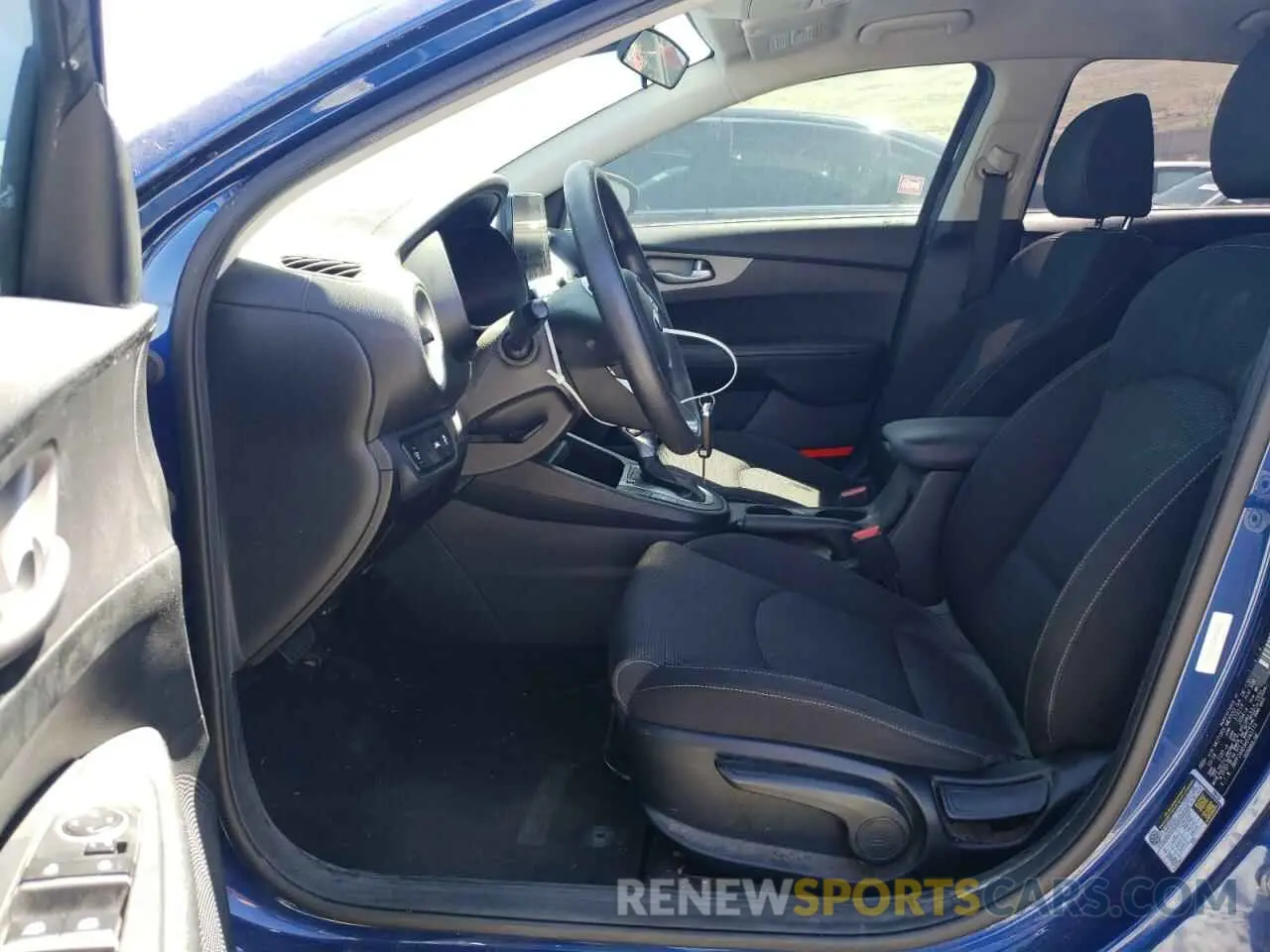 7 Photograph of a damaged car 3KPF24AD3KE043173 KIA FORTE 2019