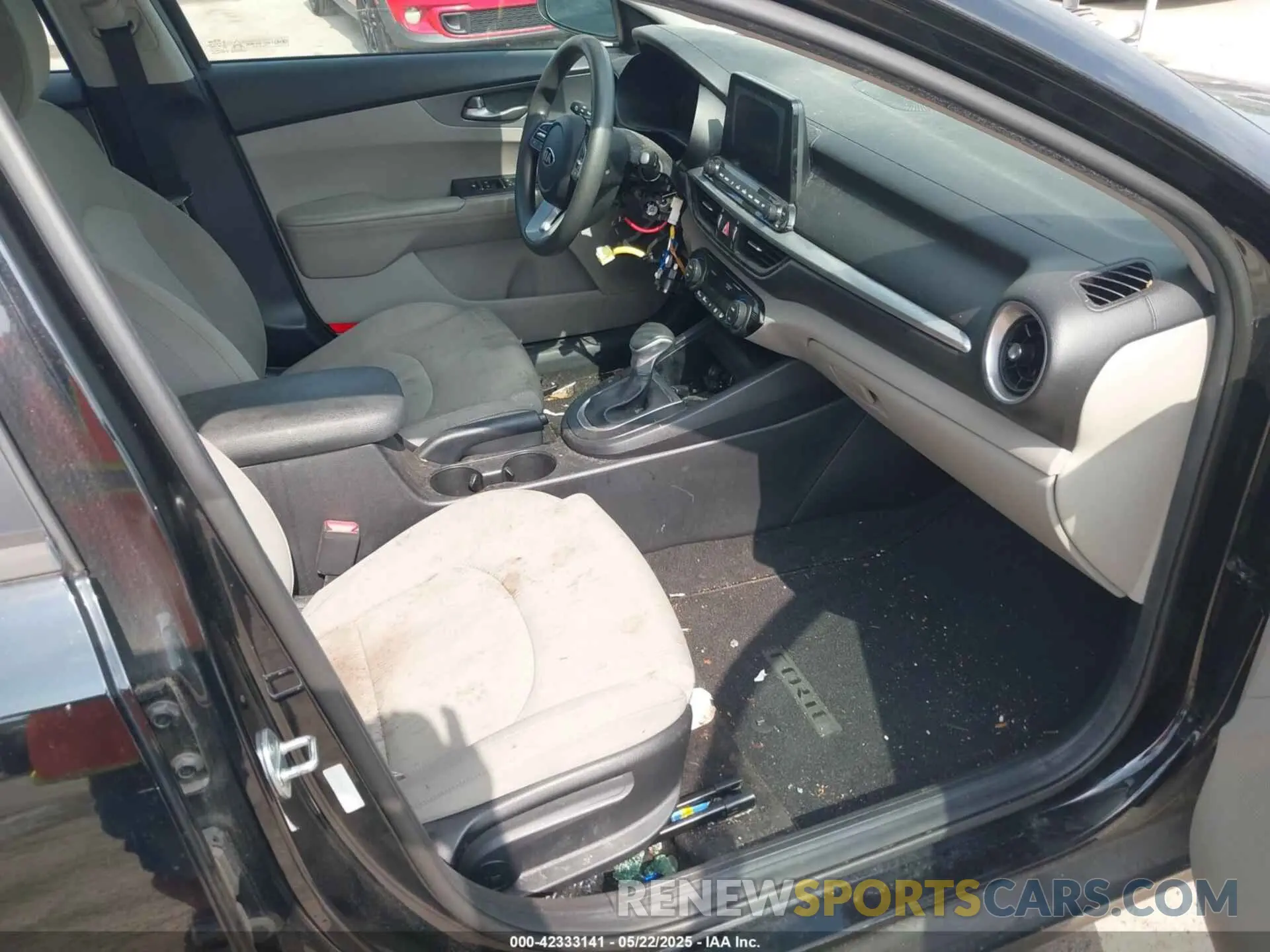 5 Photograph of a damaged car 3KPF24AD3KE044372 KIA FORTE 2019