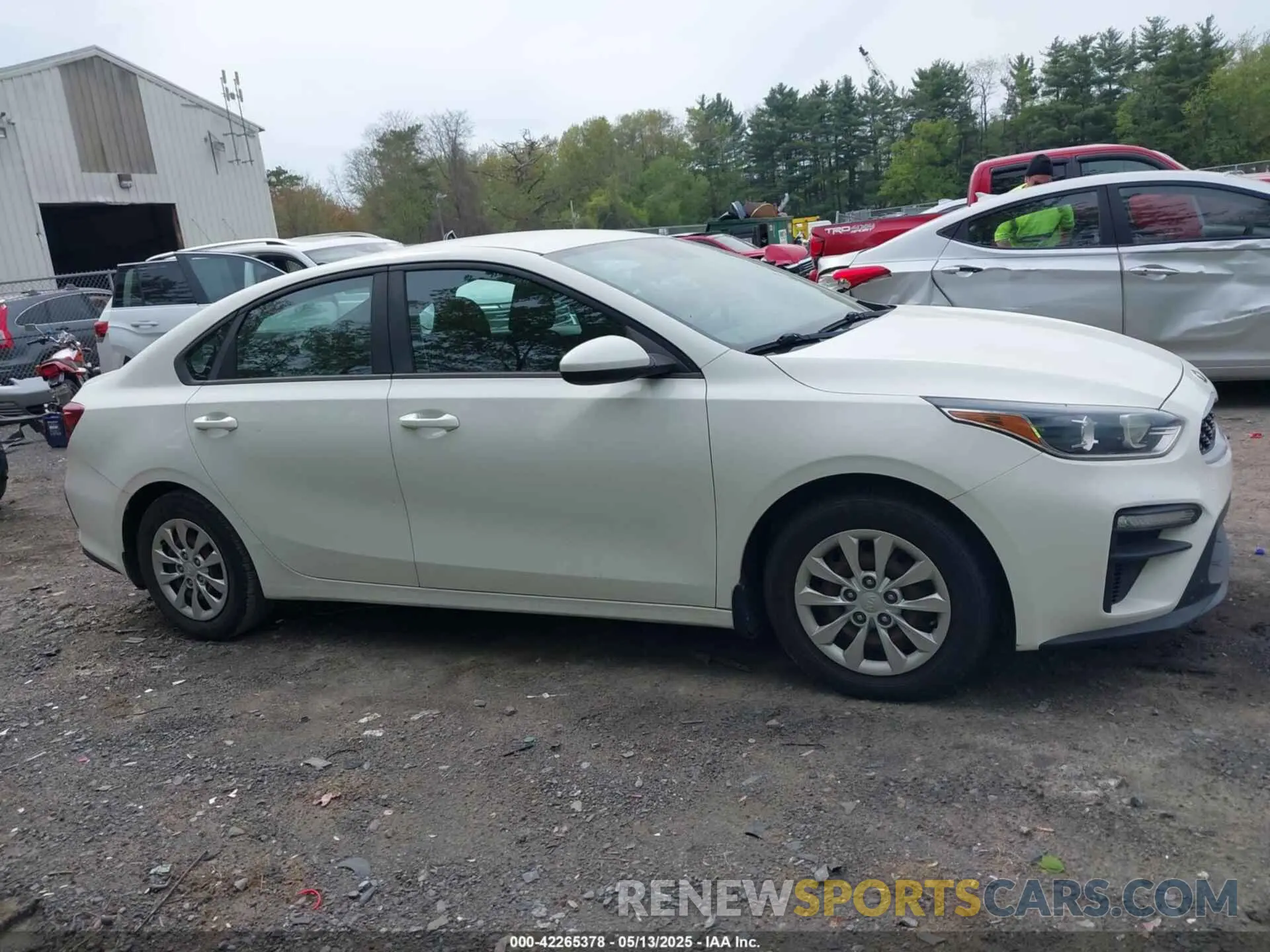 12 Photograph of a damaged car 3KPF24AD3KE048129 KIA FORTE 2019