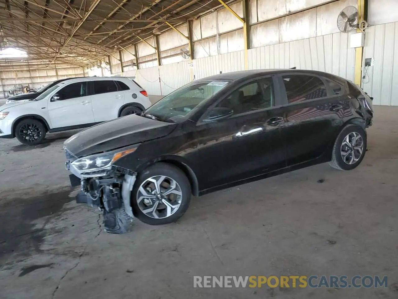1 Photograph of a damaged car 3KPF24AD3KE051774 KIA FORTE 2019
