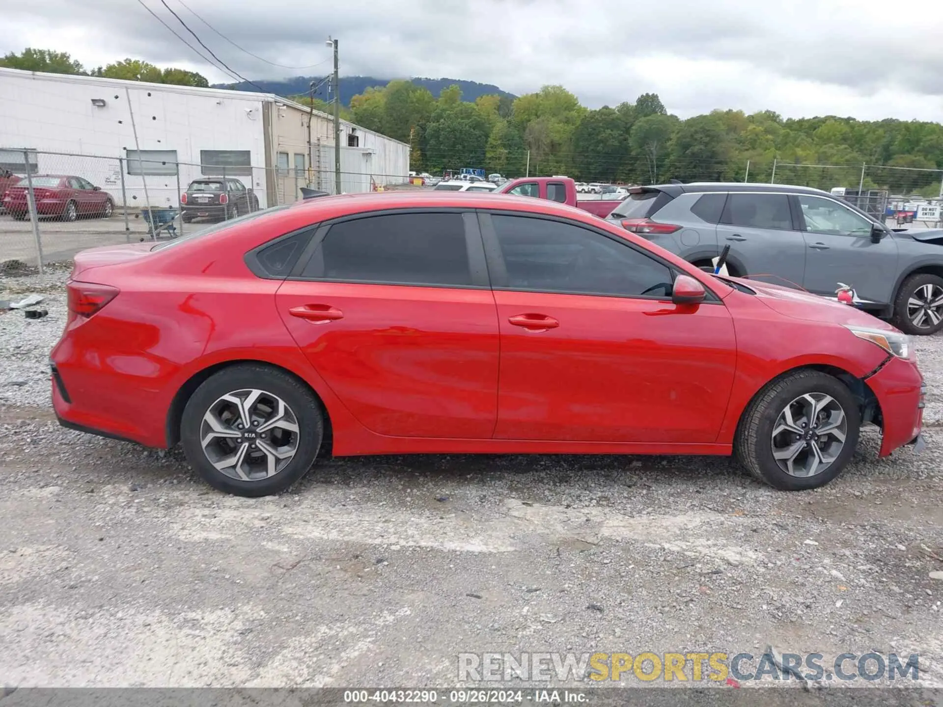13 Photograph of a damaged car 3KPF24AD3KE052150 KIA FORTE 2019
