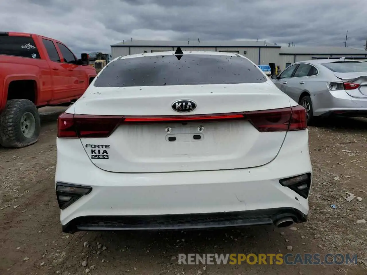 6 Photograph of a damaged car 3KPF24AD3KE055288 KIA FORTE 2019