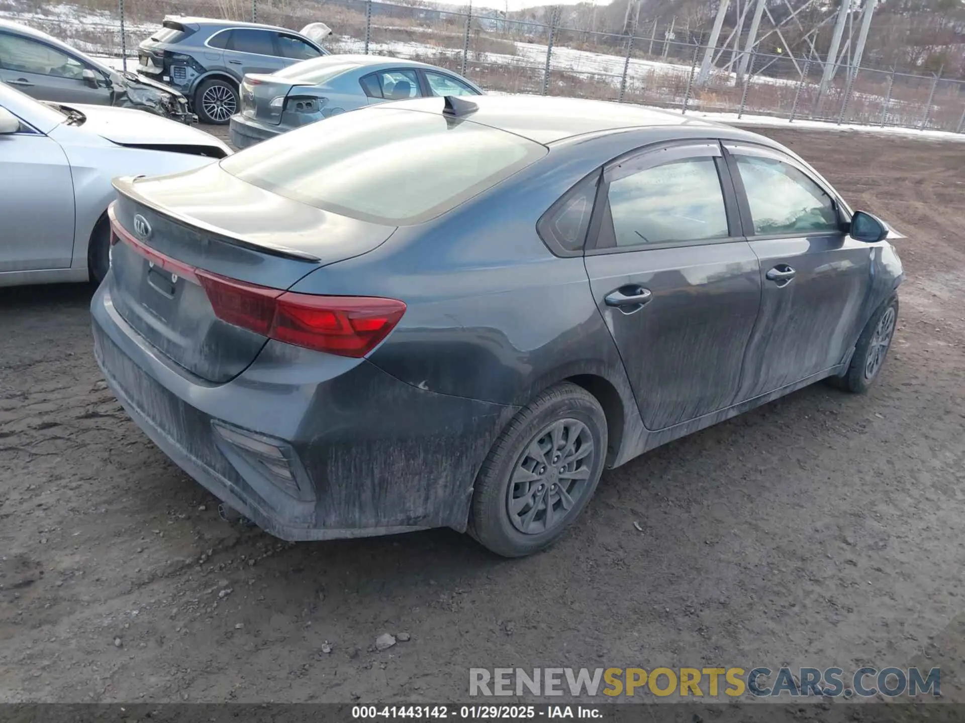 4 Photograph of a damaged car 3KPF24AD3KE079994 KIA FORTE 2019