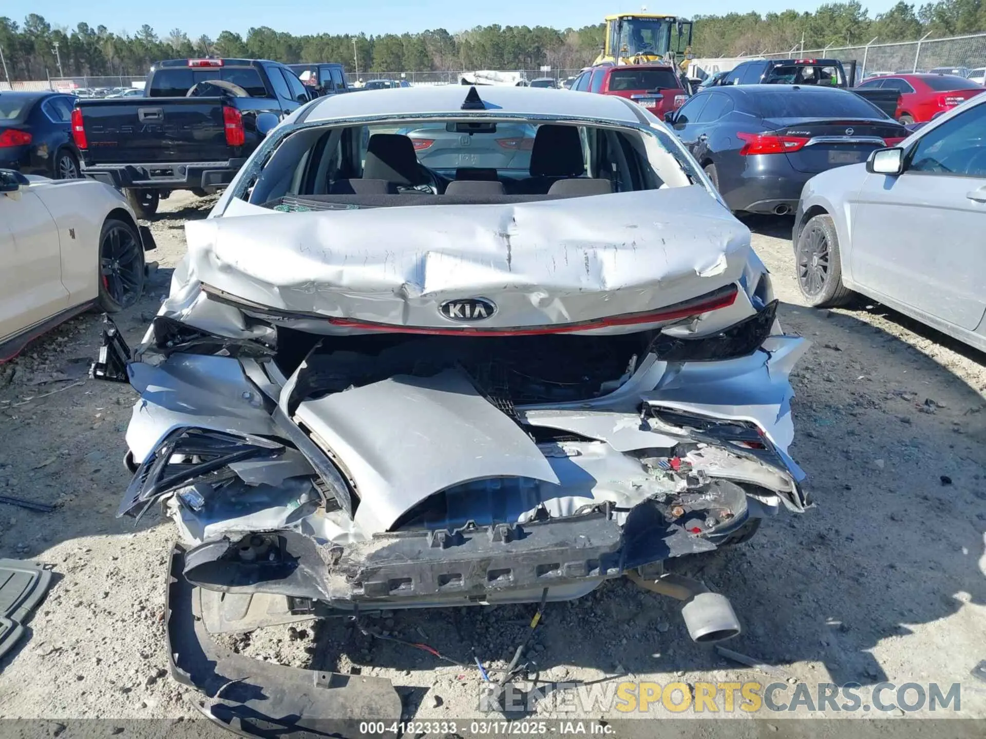 15 Photograph of a damaged car 3KPF24AD3KE118762 KIA FORTE 2019