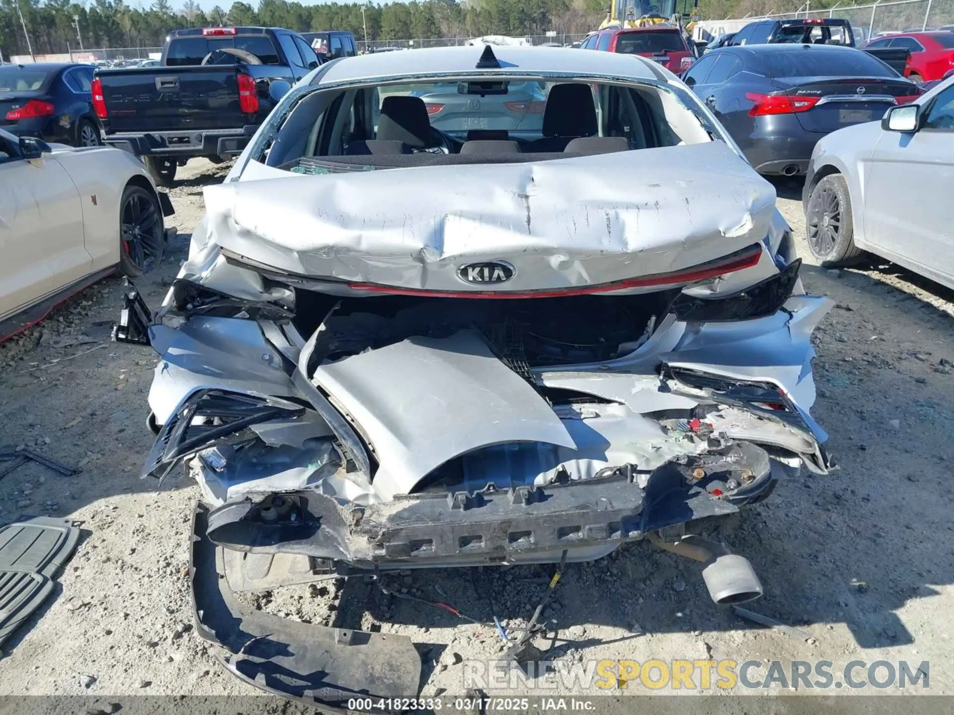 6 Photograph of a damaged car 3KPF24AD3KE118762 KIA FORTE 2019