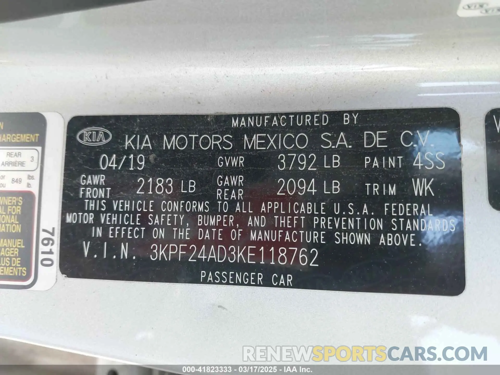 9 Photograph of a damaged car 3KPF24AD3KE118762 KIA FORTE 2019