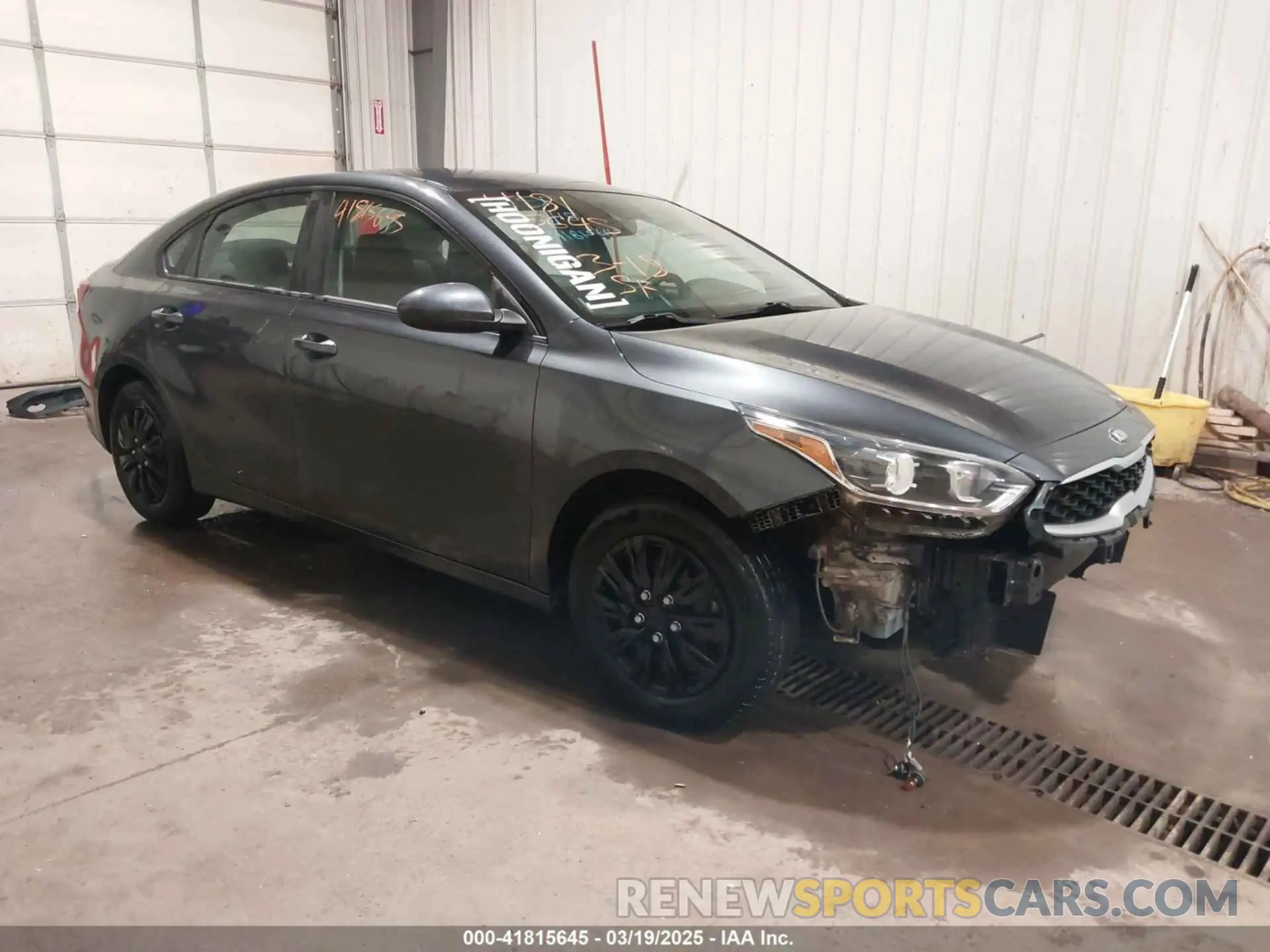 1 Photograph of a damaged car 3KPF24AD4KE009940 KIA FORTE 2019