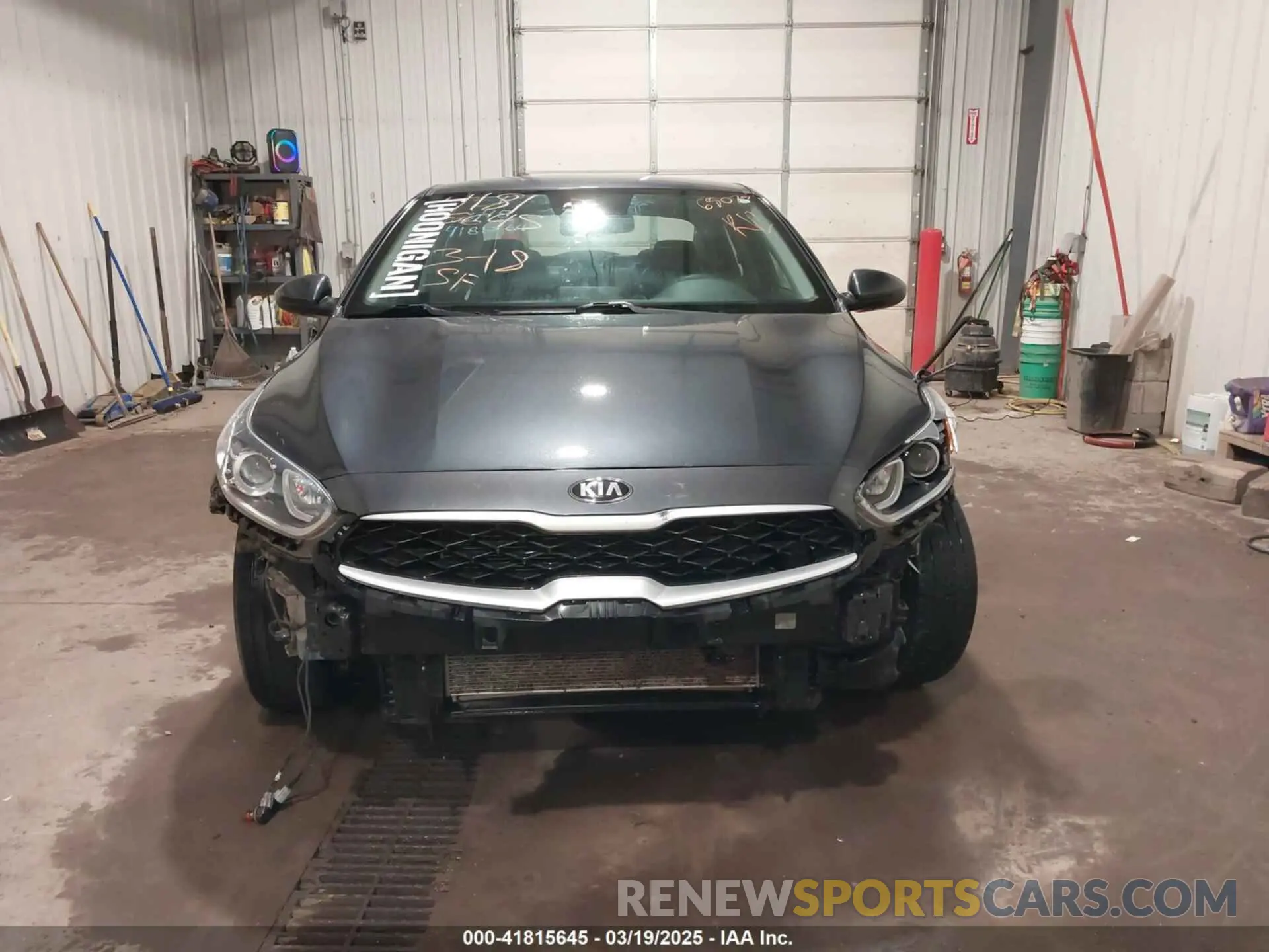 13 Photograph of a damaged car 3KPF24AD4KE009940 KIA FORTE 2019