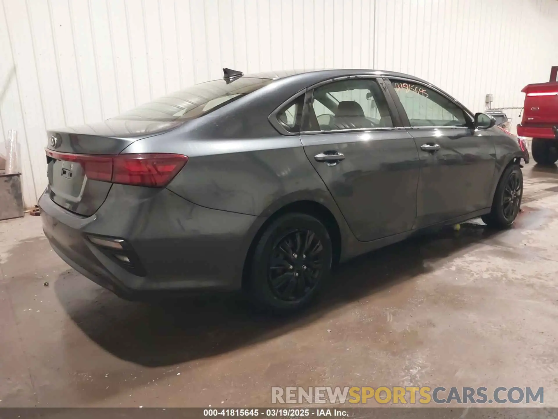 4 Photograph of a damaged car 3KPF24AD4KE009940 KIA FORTE 2019