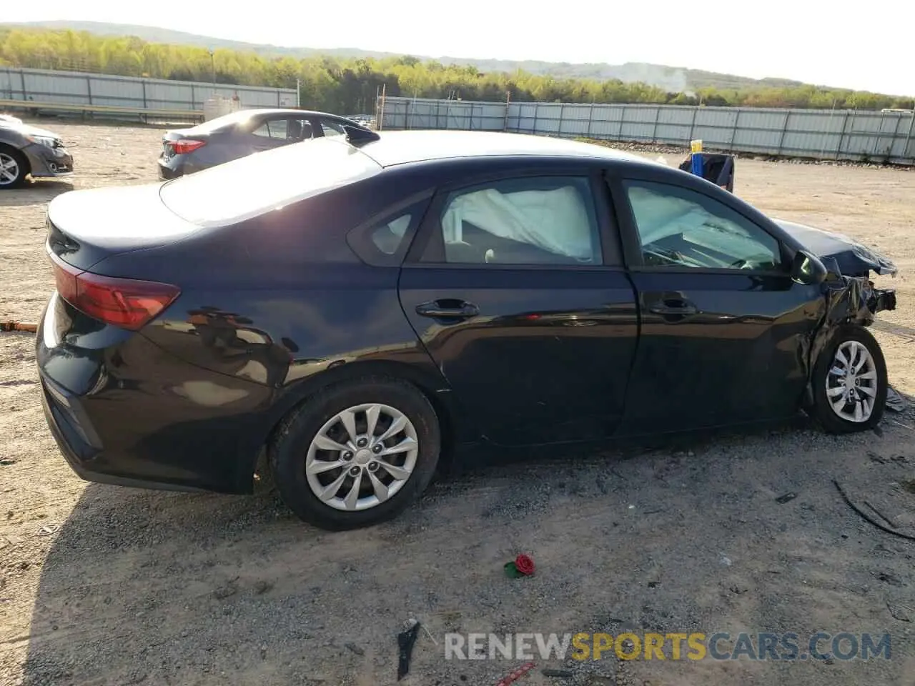 3 Photograph of a damaged car 3KPF24AD4KE011770 KIA FORTE 2019