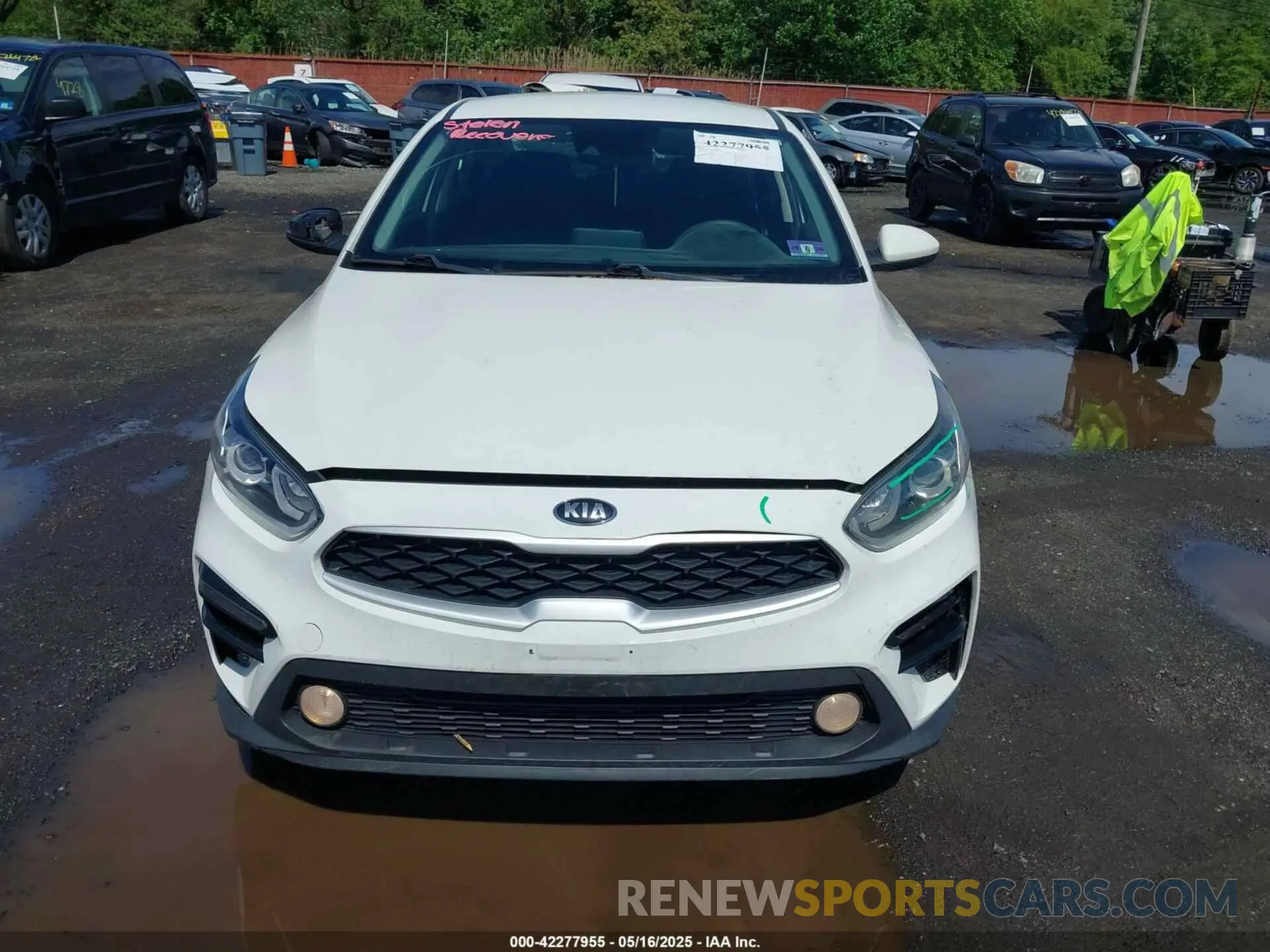 12 Photograph of a damaged car 3KPF24AD4KE040301 KIA FORTE 2019