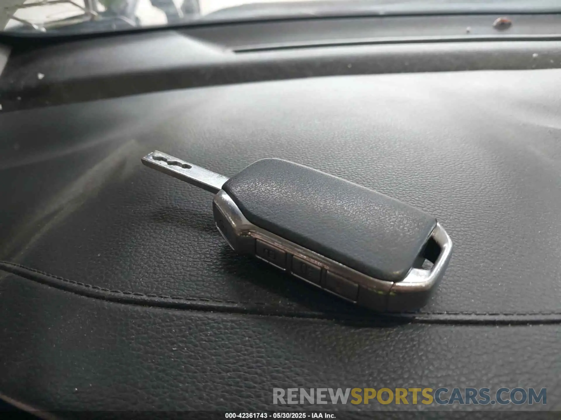 11 Photograph of a damaged car 3KPF24AD4KE044932 KIA FORTE 2019
