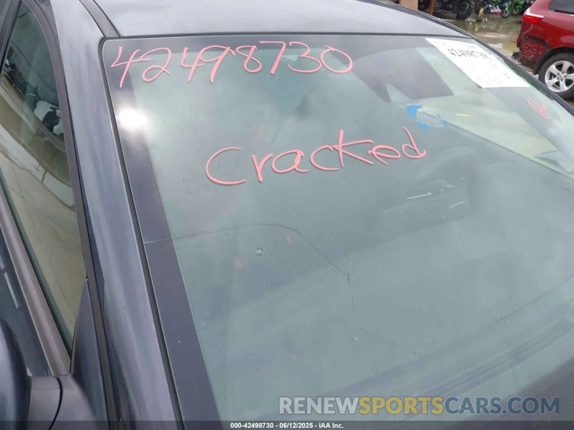 18 Photograph of a damaged car 3KPF24AD4KE052030 KIA FORTE 2019