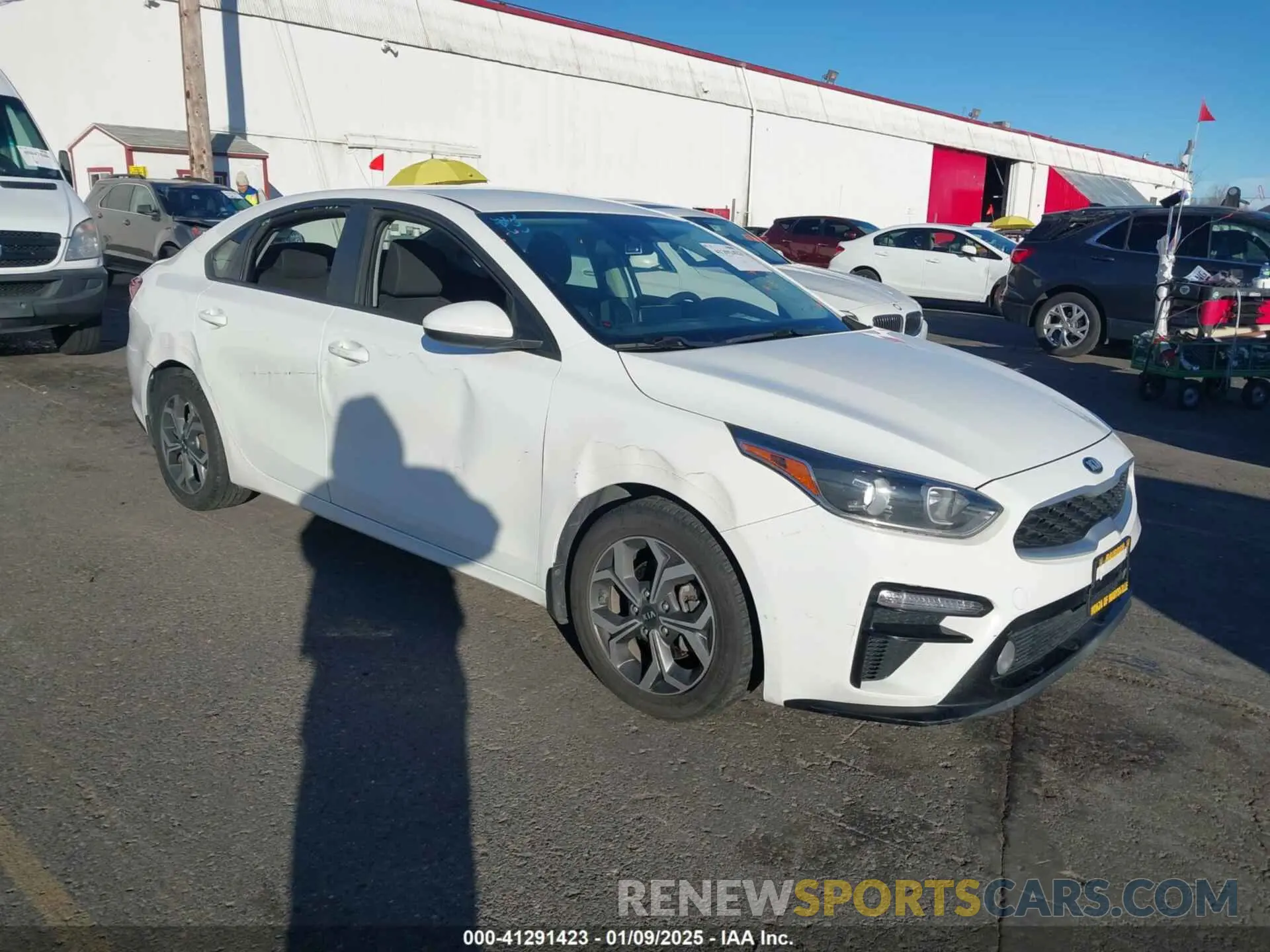 1 Photograph of a damaged car 3KPF24AD4KE077820 KIA FORTE 2019