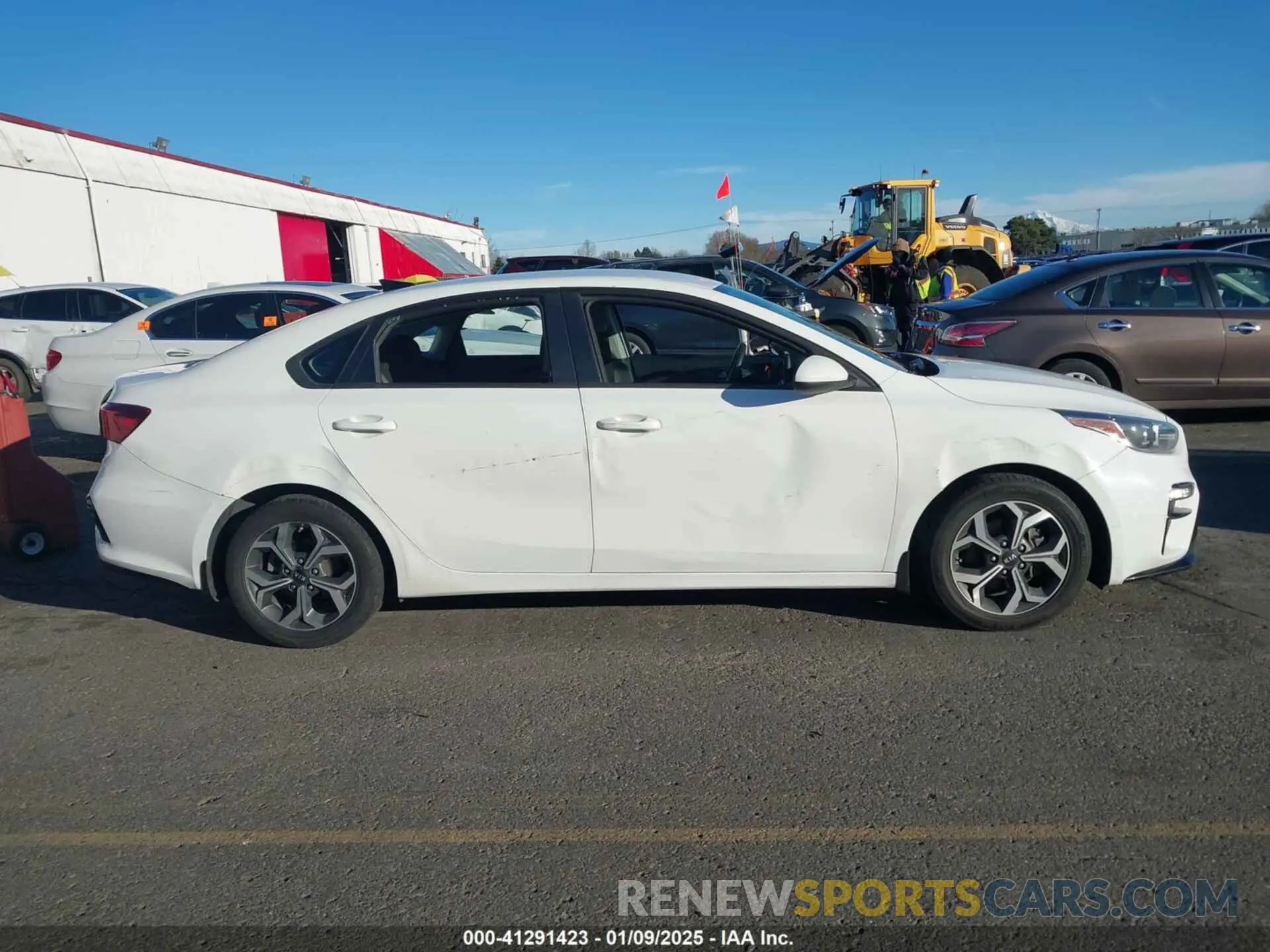 12 Photograph of a damaged car 3KPF24AD4KE077820 KIA FORTE 2019