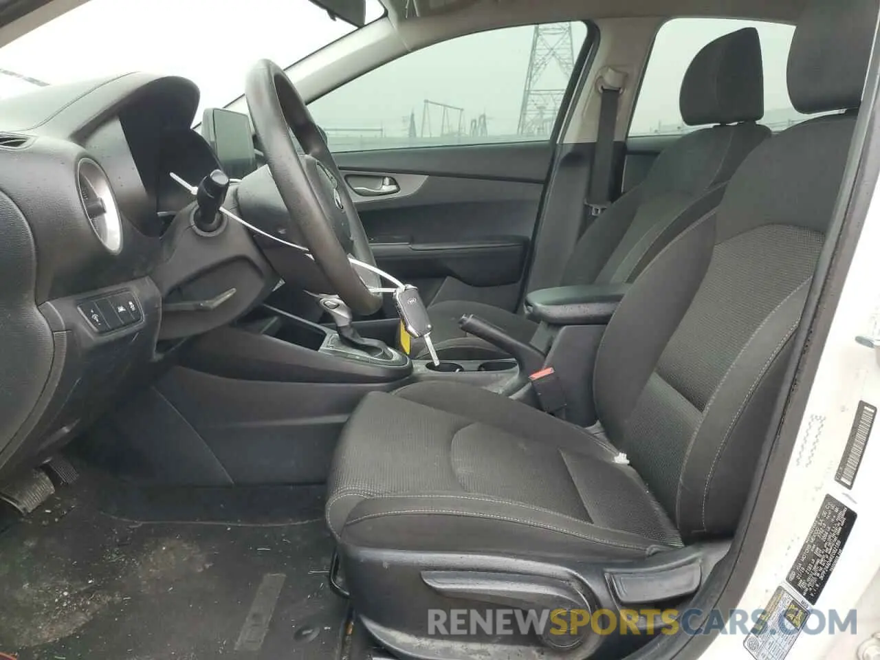 7 Photograph of a damaged car 3KPF24AD4KE082189 KIA FORTE 2019