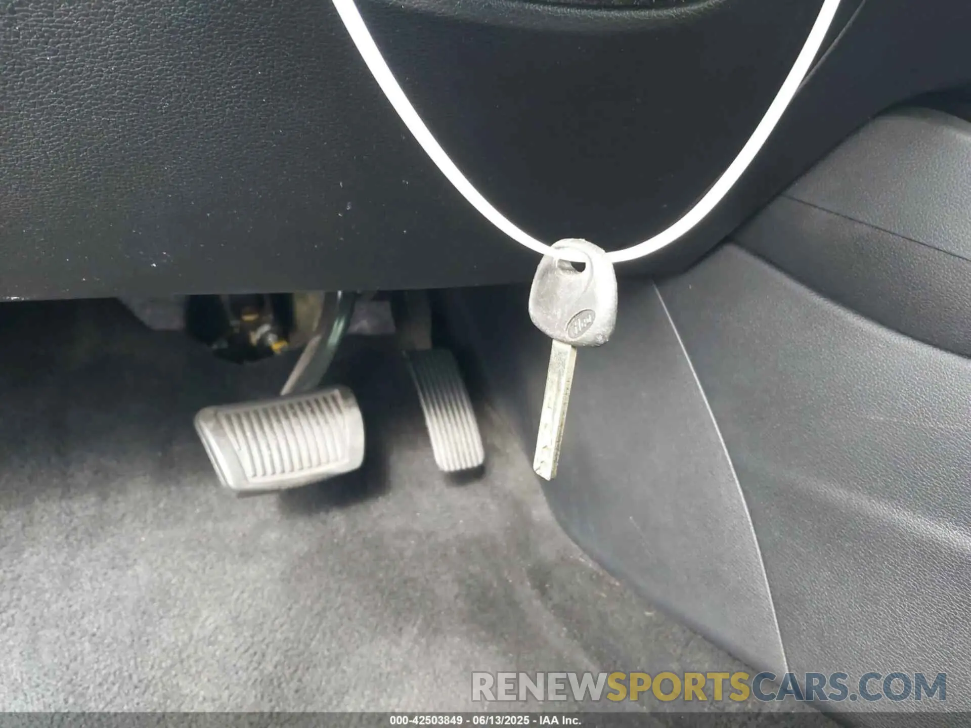 11 Photograph of a damaged car 3KPF24AD4KE084119 KIA FORTE 2019