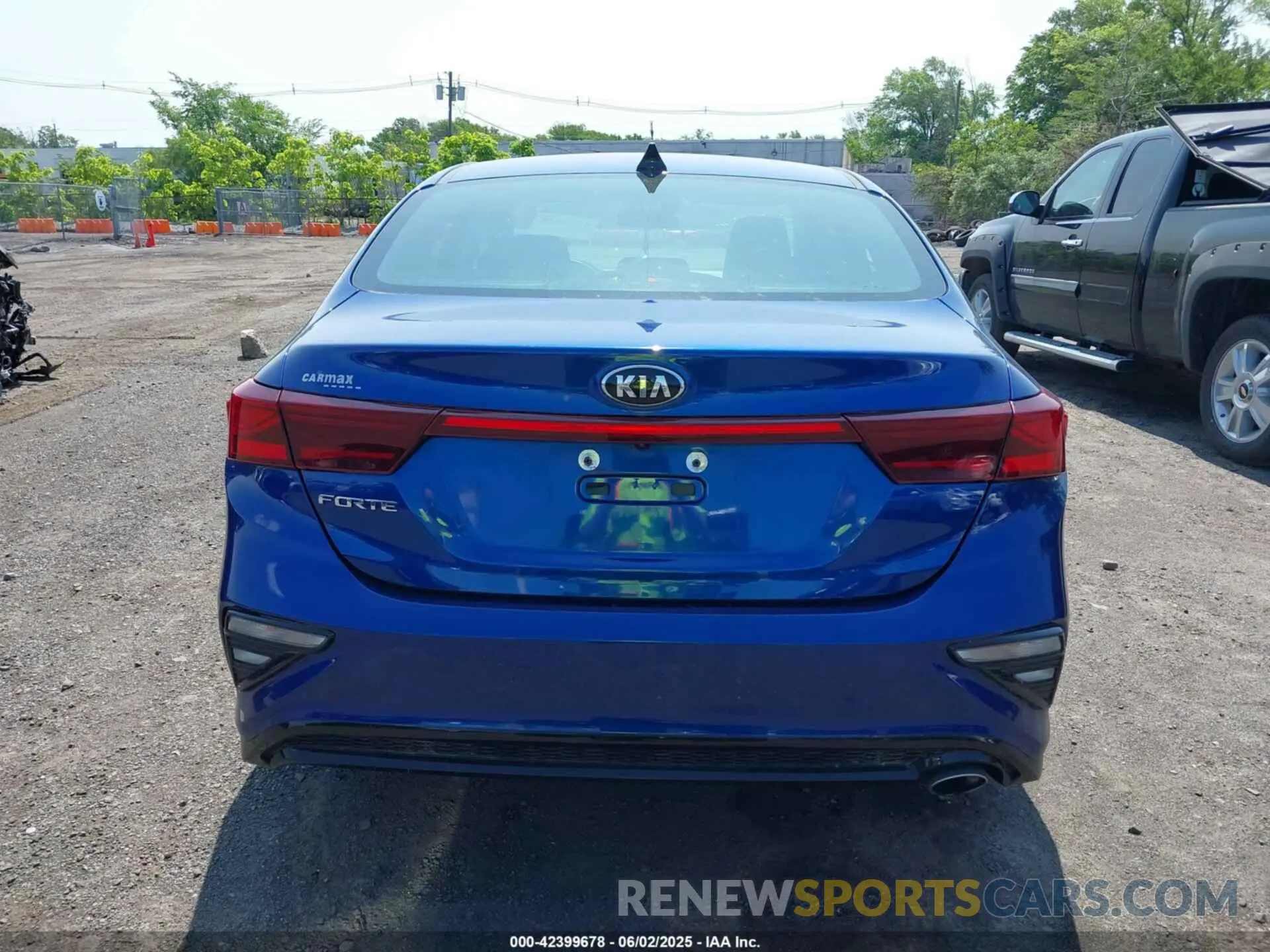 15 Photograph of a damaged car 3KPF24AD4KE087201 KIA FORTE 2019