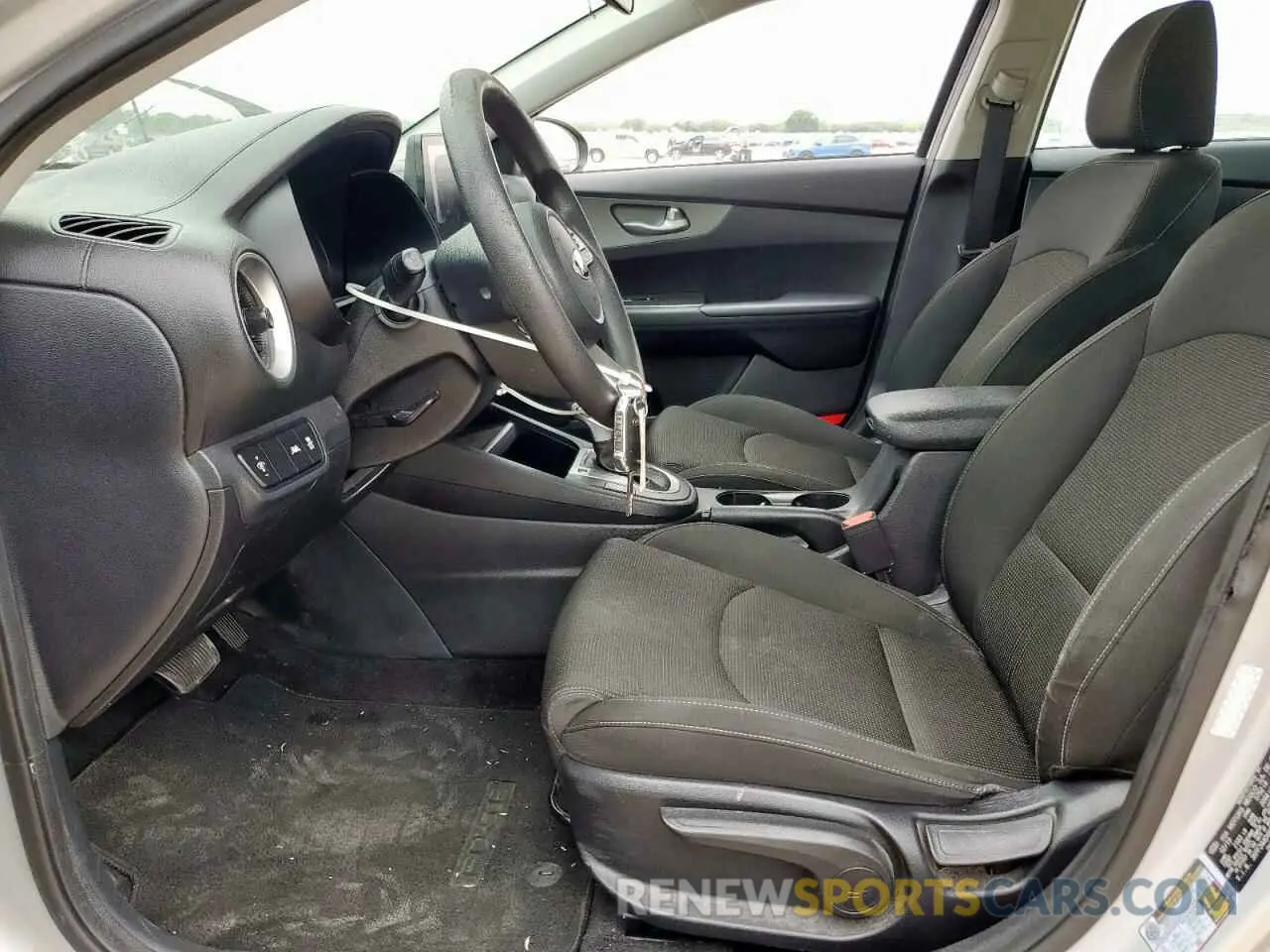 7 Photograph of a damaged car 3KPF24AD4KE091491 KIA FORTE 2019