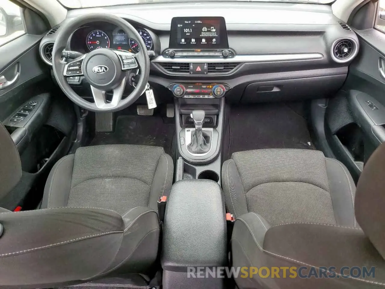 8 Photograph of a damaged car 3KPF24AD4KE091491 KIA FORTE 2019
