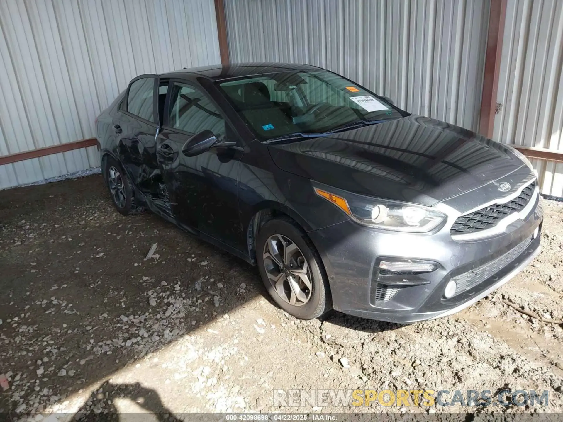 1 Photograph of a damaged car 3KPF24AD4KE092415 KIA FORTE 2019