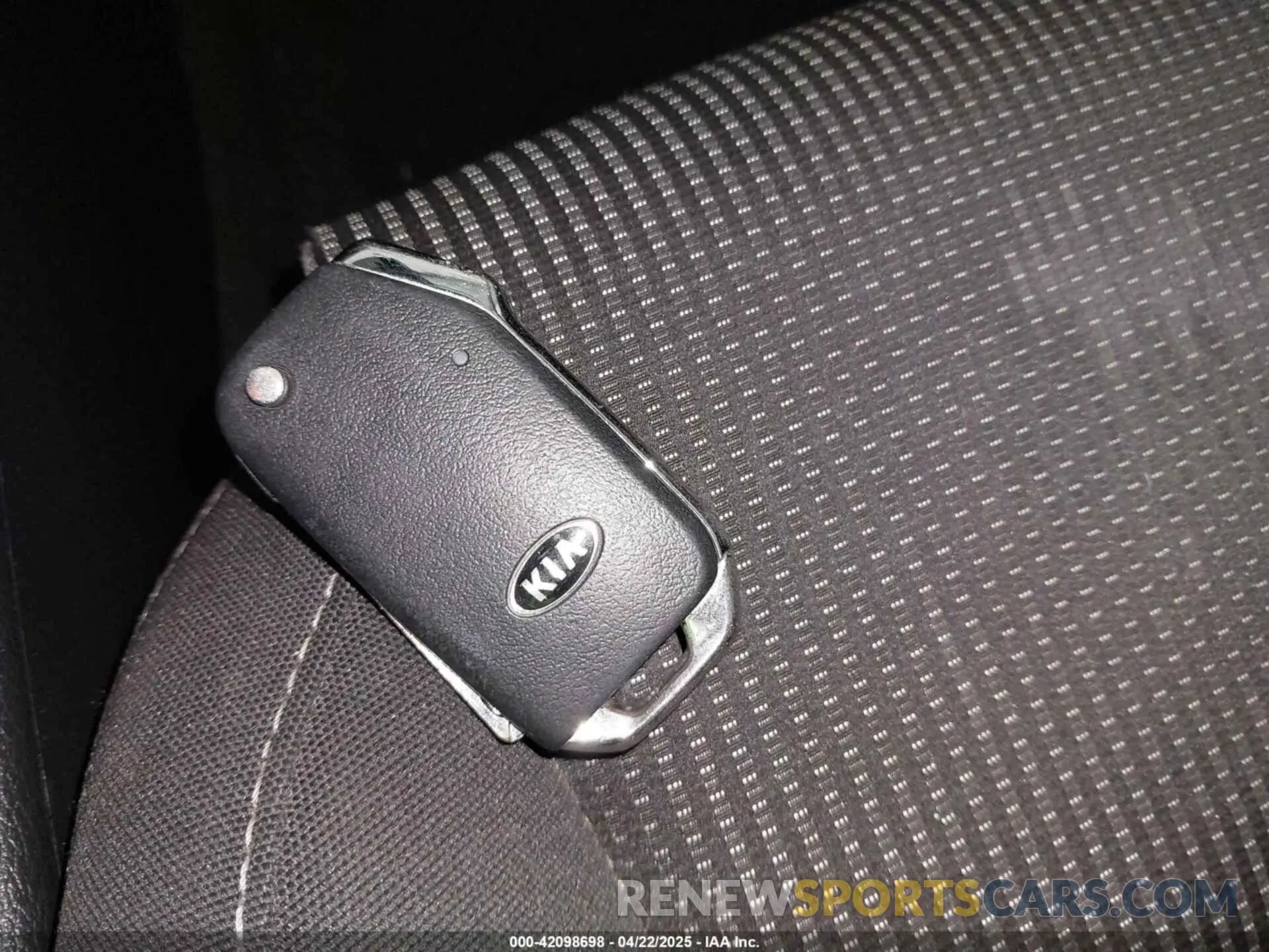 11 Photograph of a damaged car 3KPF24AD4KE092415 KIA FORTE 2019