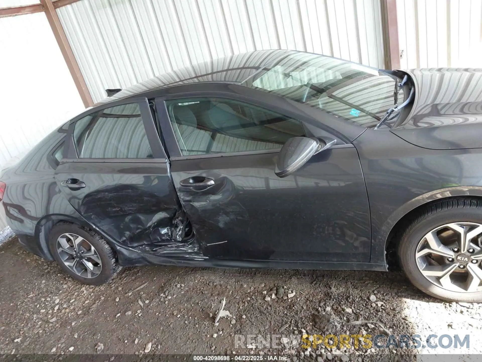 14 Photograph of a damaged car 3KPF24AD4KE092415 KIA FORTE 2019