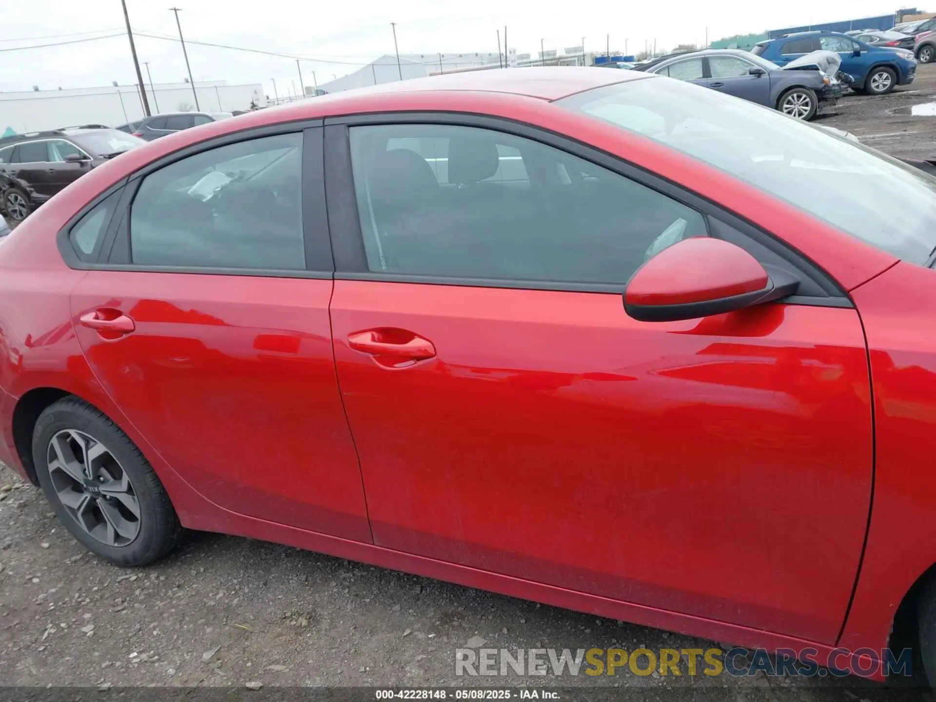 13 Photograph of a damaged car 3KPF24AD4KE098554 KIA FORTE 2019