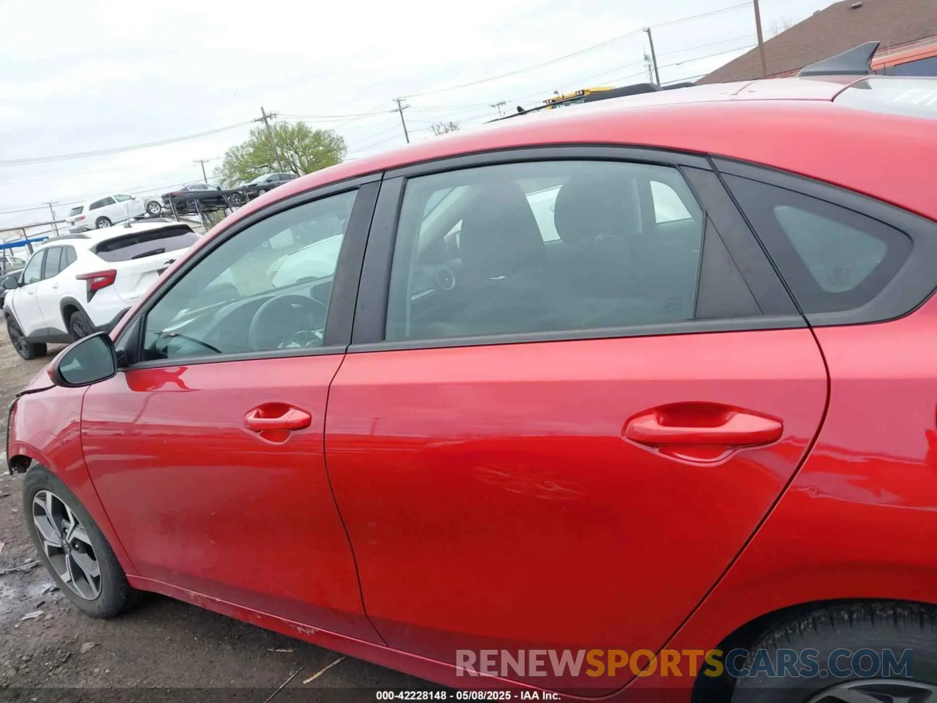 14 Photograph of a damaged car 3KPF24AD4KE098554 KIA FORTE 2019
