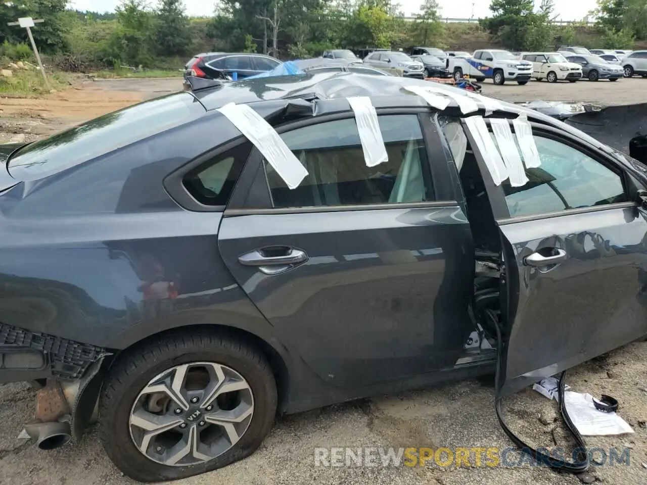 10 Photograph of a damaged car 3KPF24AD4KE122125 KIA FORTE 2019