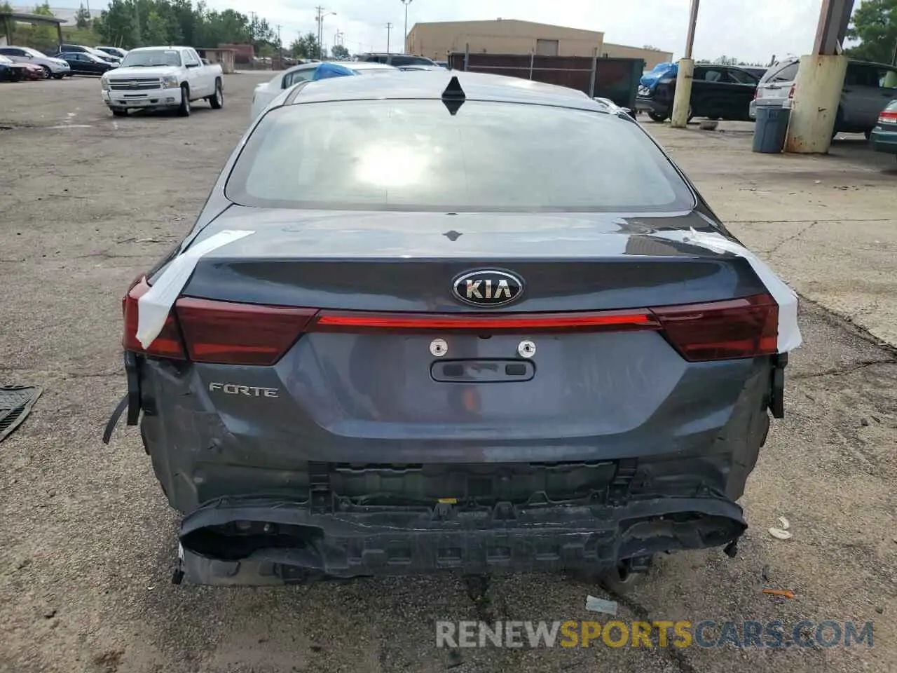 6 Photograph of a damaged car 3KPF24AD4KE122125 KIA FORTE 2019
