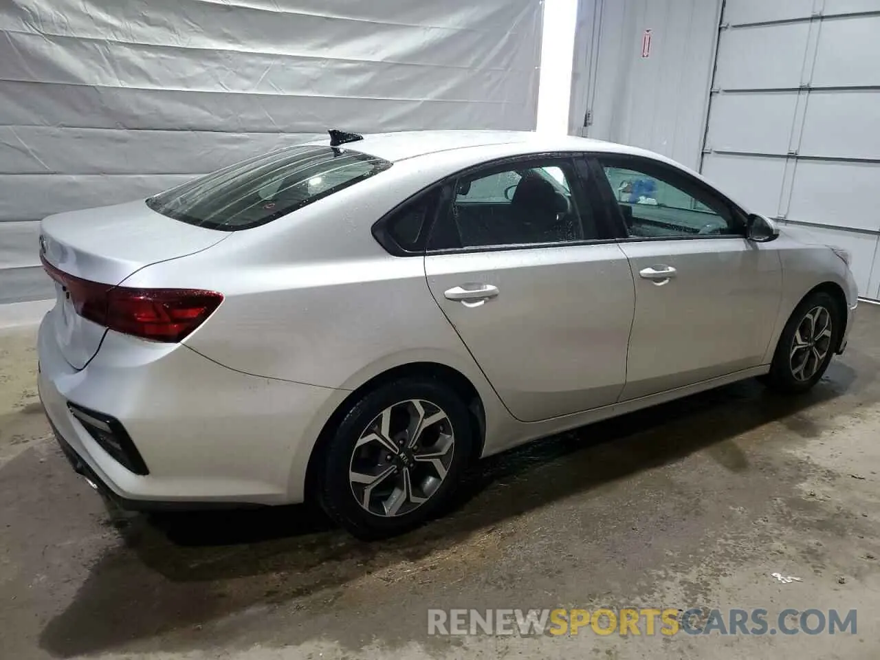 3 Photograph of a damaged car 3KPF24AD4KE132041 KIA FORTE 2019