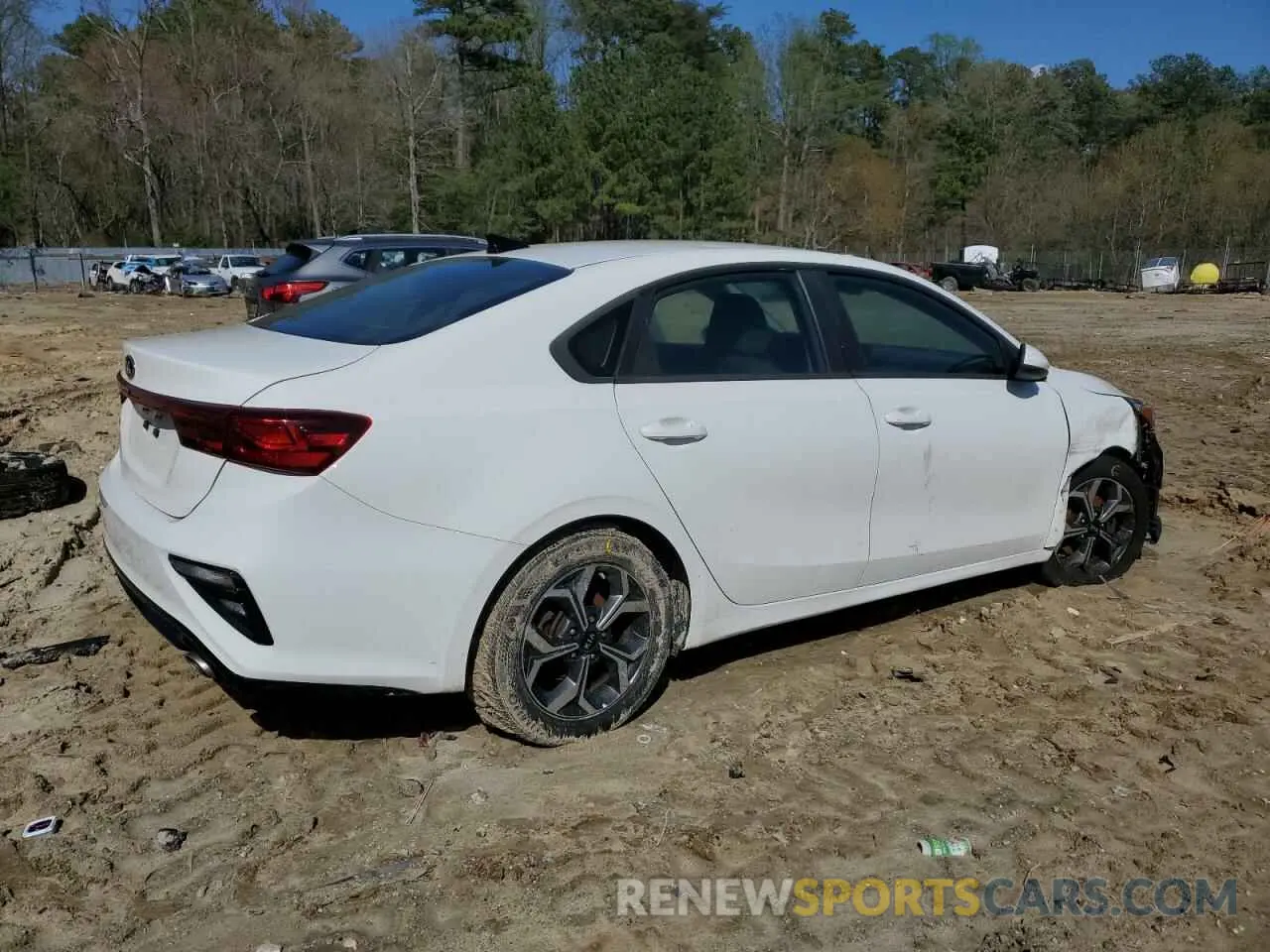 3 Photograph of a damaged car 3KPF24AD4KE132492 KIA FORTE 2019