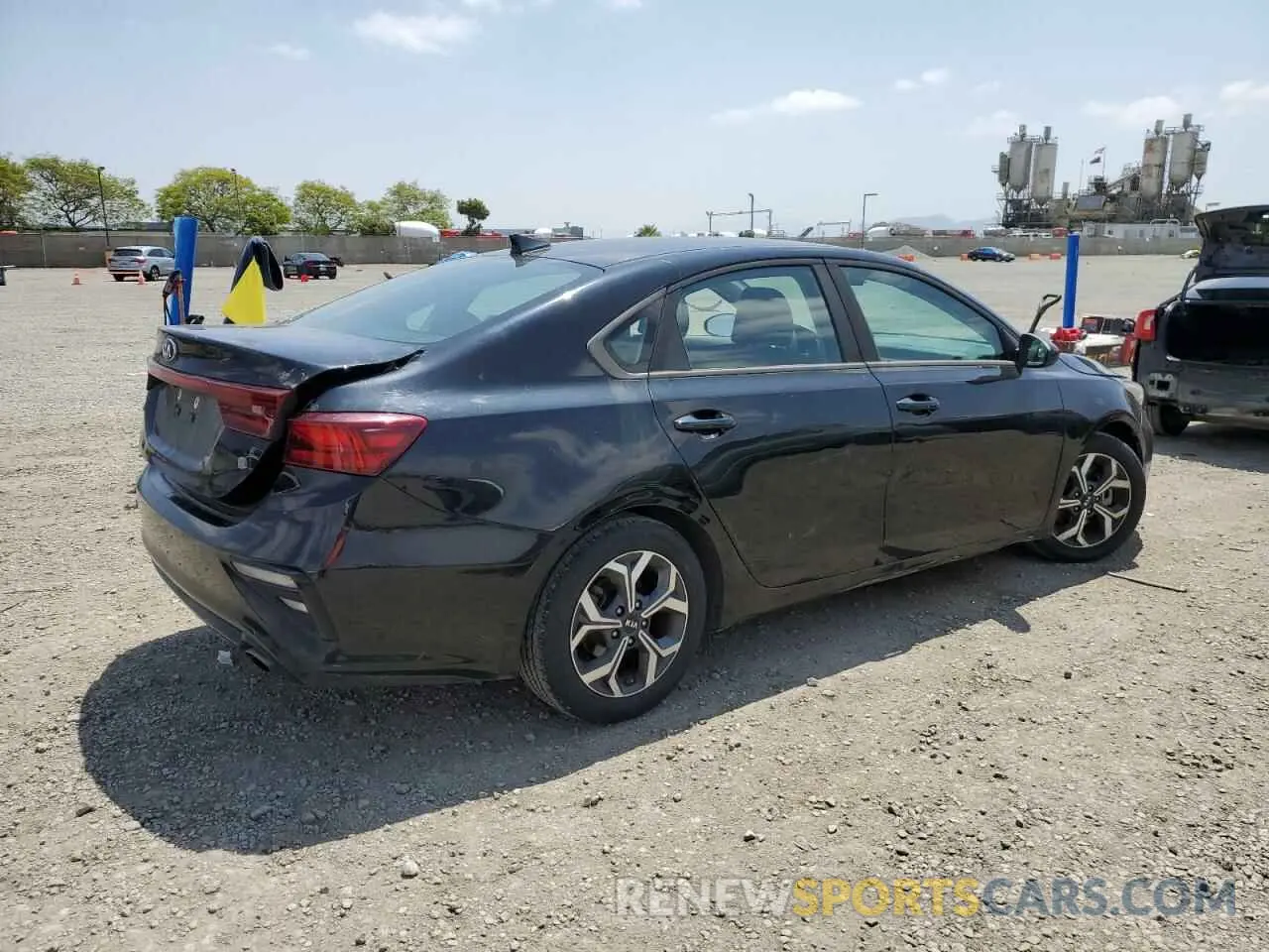 3 Photograph of a damaged car 3KPF24AD4KE138888 KIA FORTE 2019