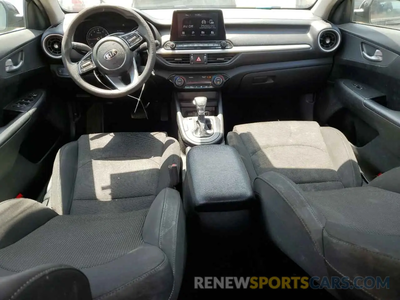 8 Photograph of a damaged car 3KPF24AD4KE138888 KIA FORTE 2019